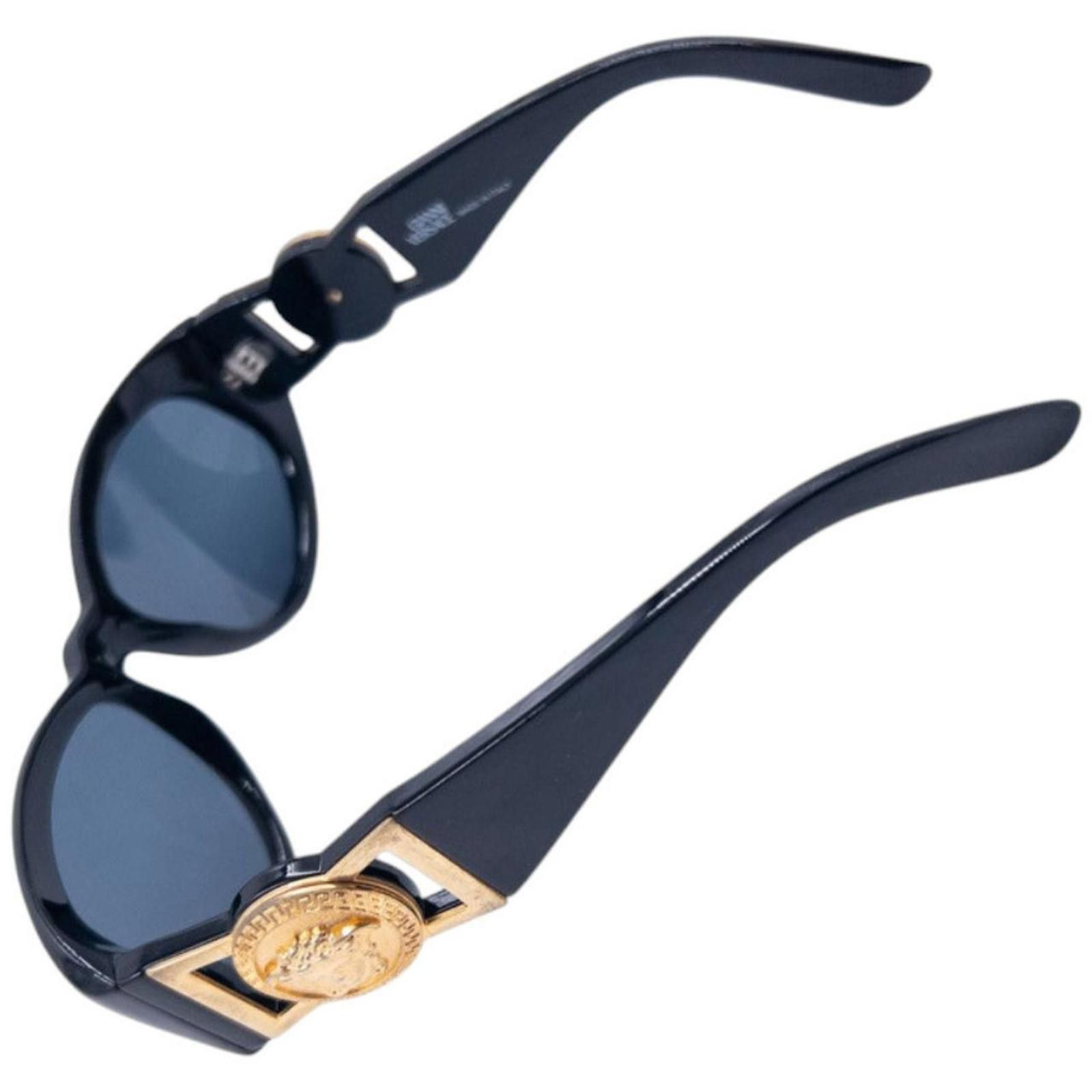 Versace Vintage Gianni Versace Medusa Sunglasses Size ONE SIZE - 4 Thumbnail