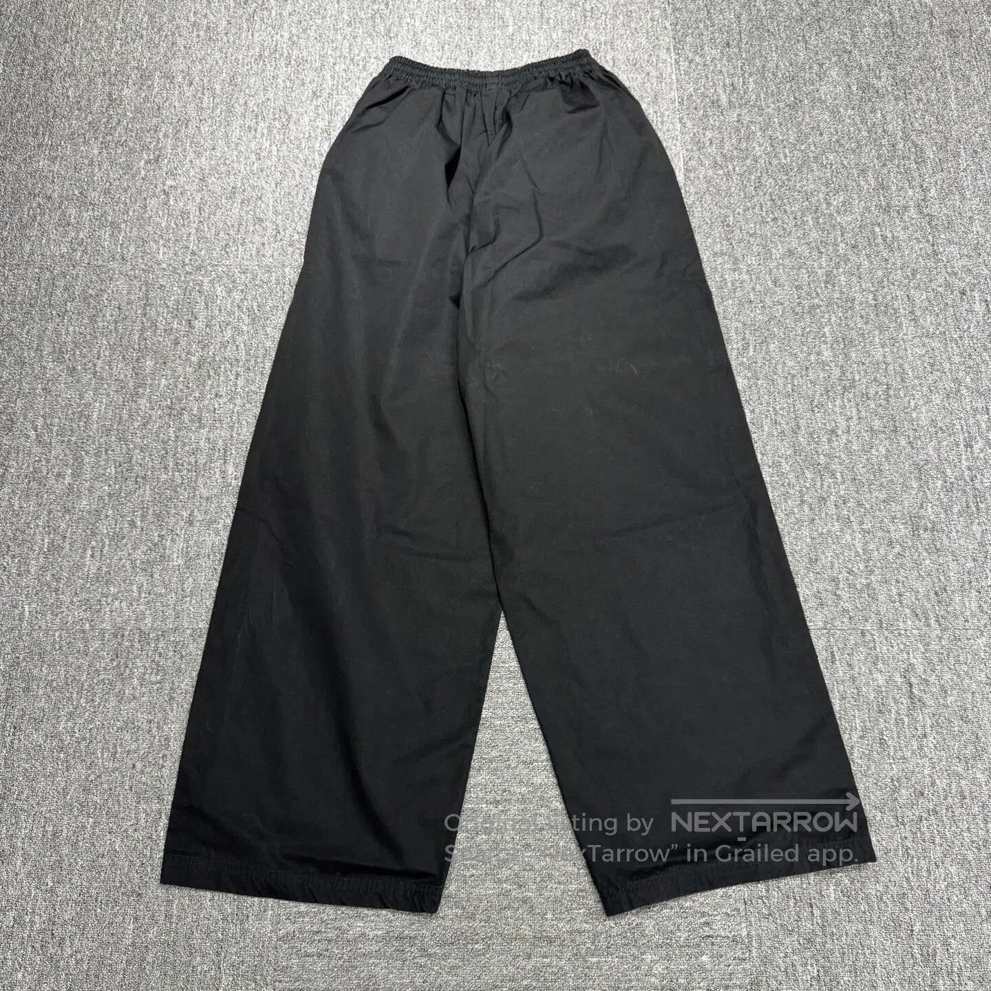 Balenciaga Balenciaga sizexxs Broad-leg casual pantsBroad-leg casual p Size US 26 / EU 42 - 1 Thumbnail