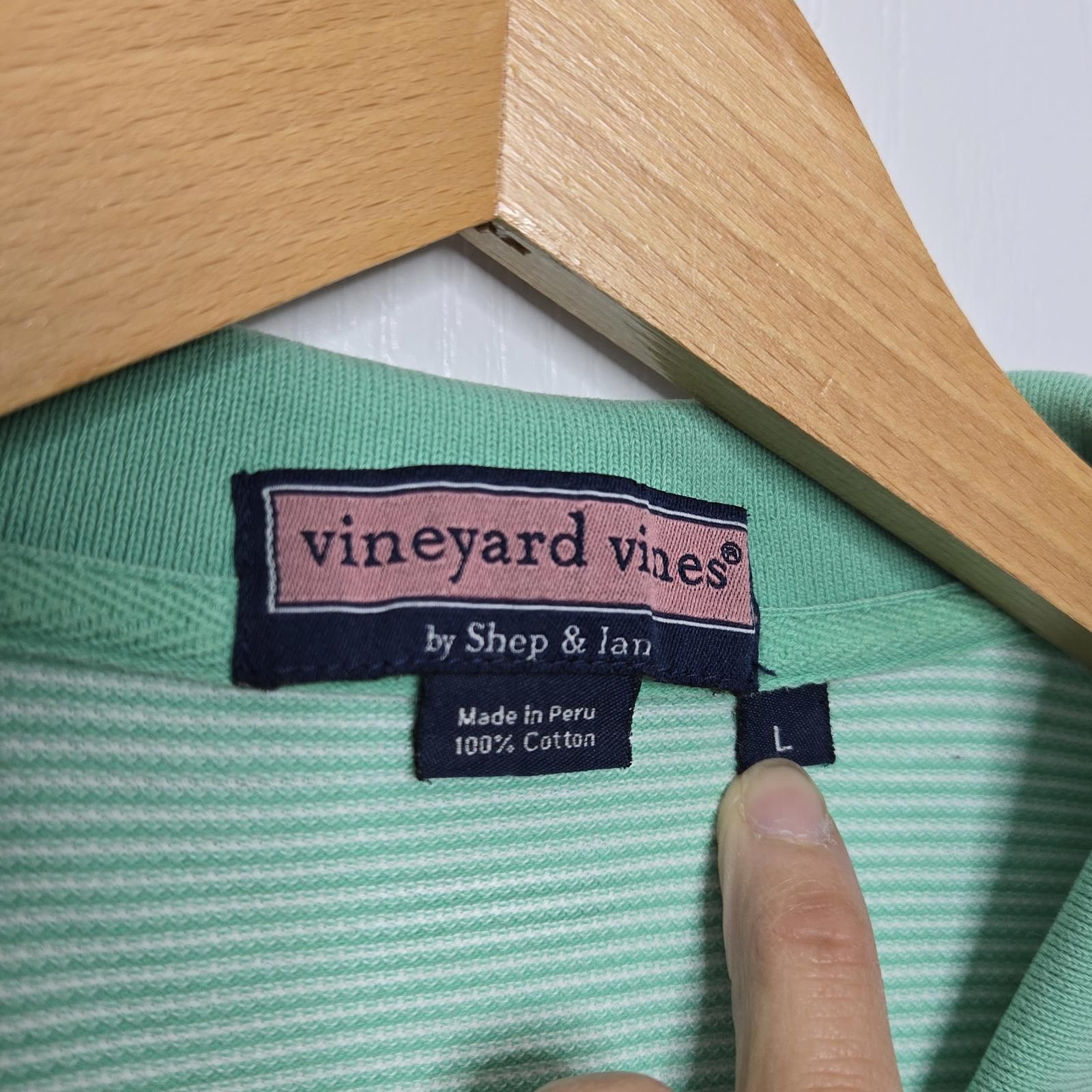 Vineyard Vines Vineyard Vines Polo Men's Large Green White Striped Whale Size US L / EU 52-54 / 3 - 3 Thumbnail