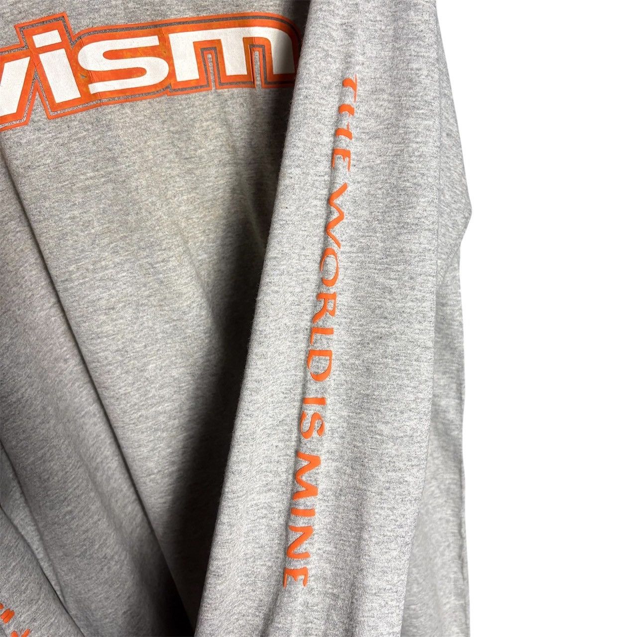 Vintage Vintage 90s Twism The World Is Mine Long Sleeve T-Shirt Size US L / EU 52-54 / 3 - 4 Thumbnail