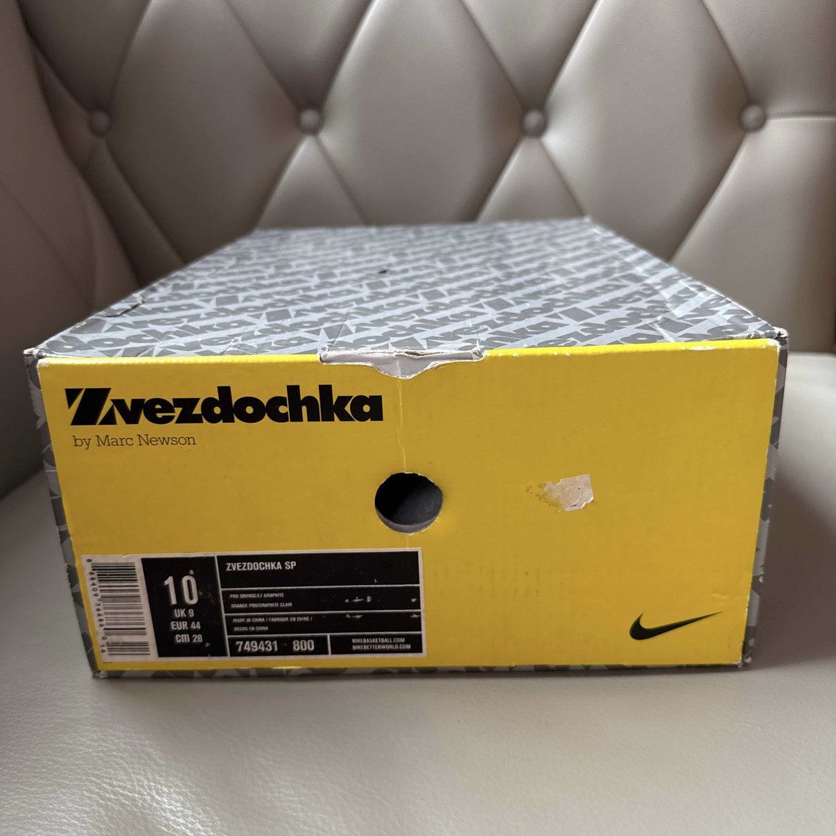Marc Newson Nike Zvezdochka by Marc Newson in Pro Orange Size US 10 / EU 43 - 7 Thumbnail