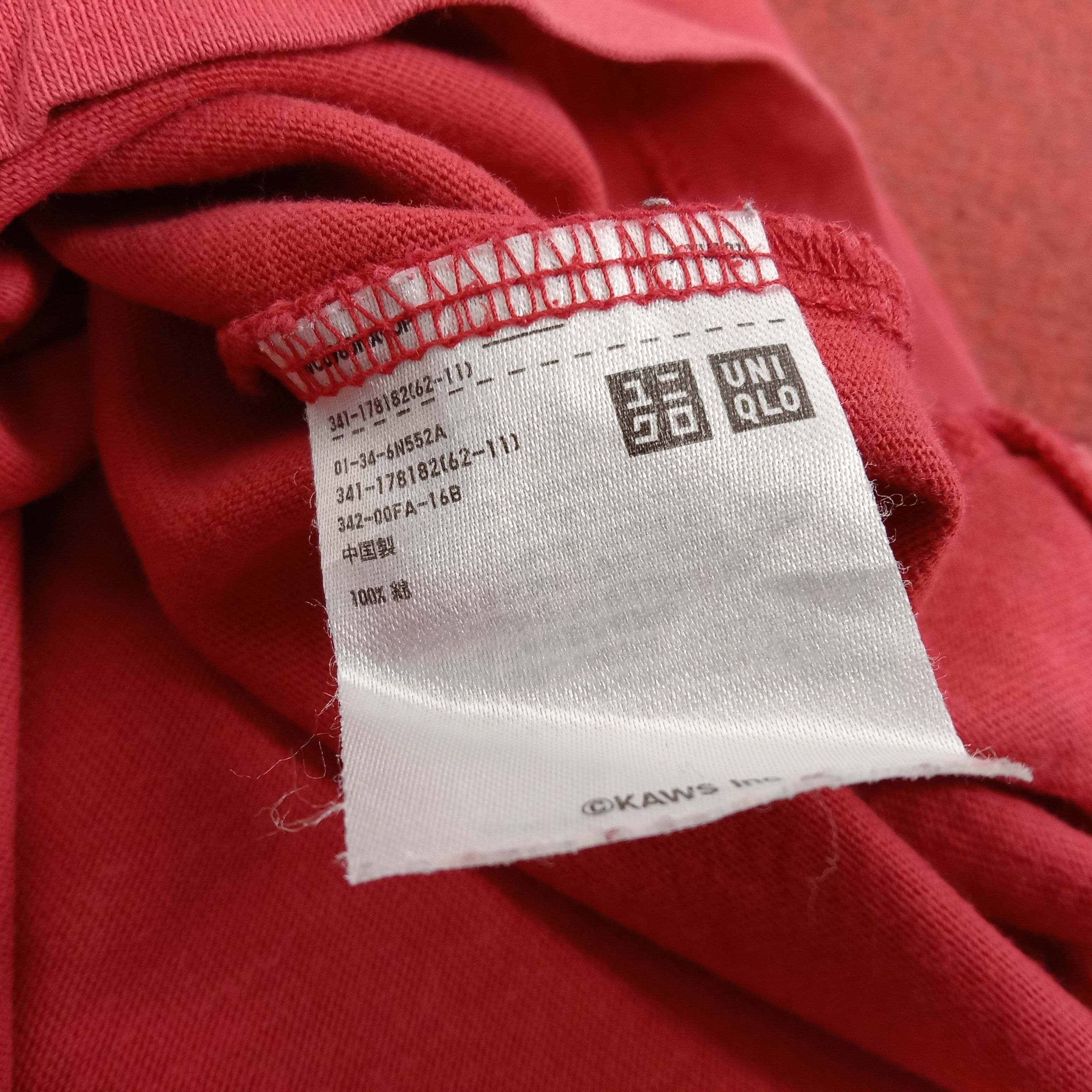 Japanese Brand × Kaws Kaws X Uniqlo Japanese Brand Streetwear Style Tshirt Size US XL / EU 56 / 4 - 8 Thumbnail