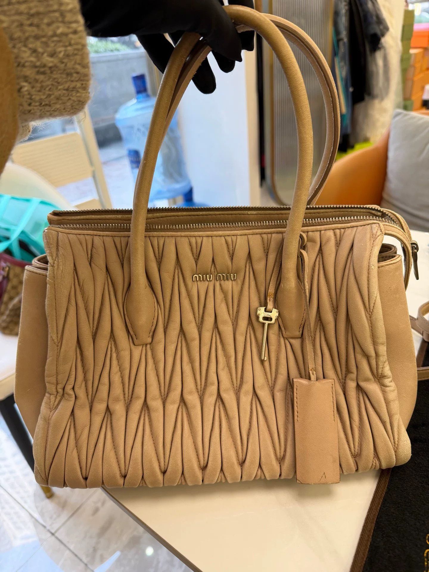 Miu Miu Pre-loved Bag Very good condition Size ONE SIZE - 1 Thumbnail