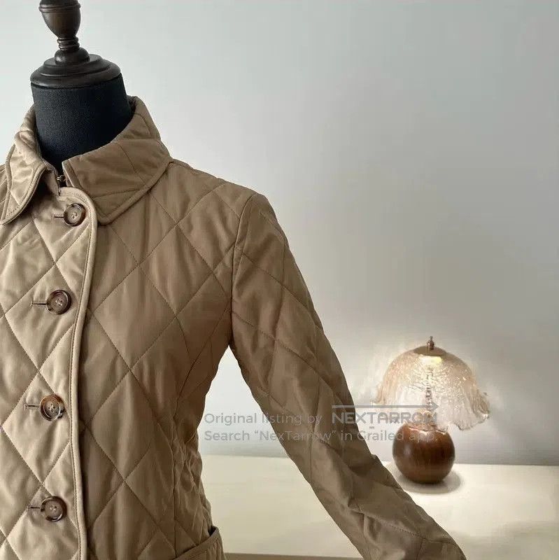 Burberry Burberry Khaki Women's Cotton Jacket. Size S / US 4 / IT 40 - 2 Thumbnail