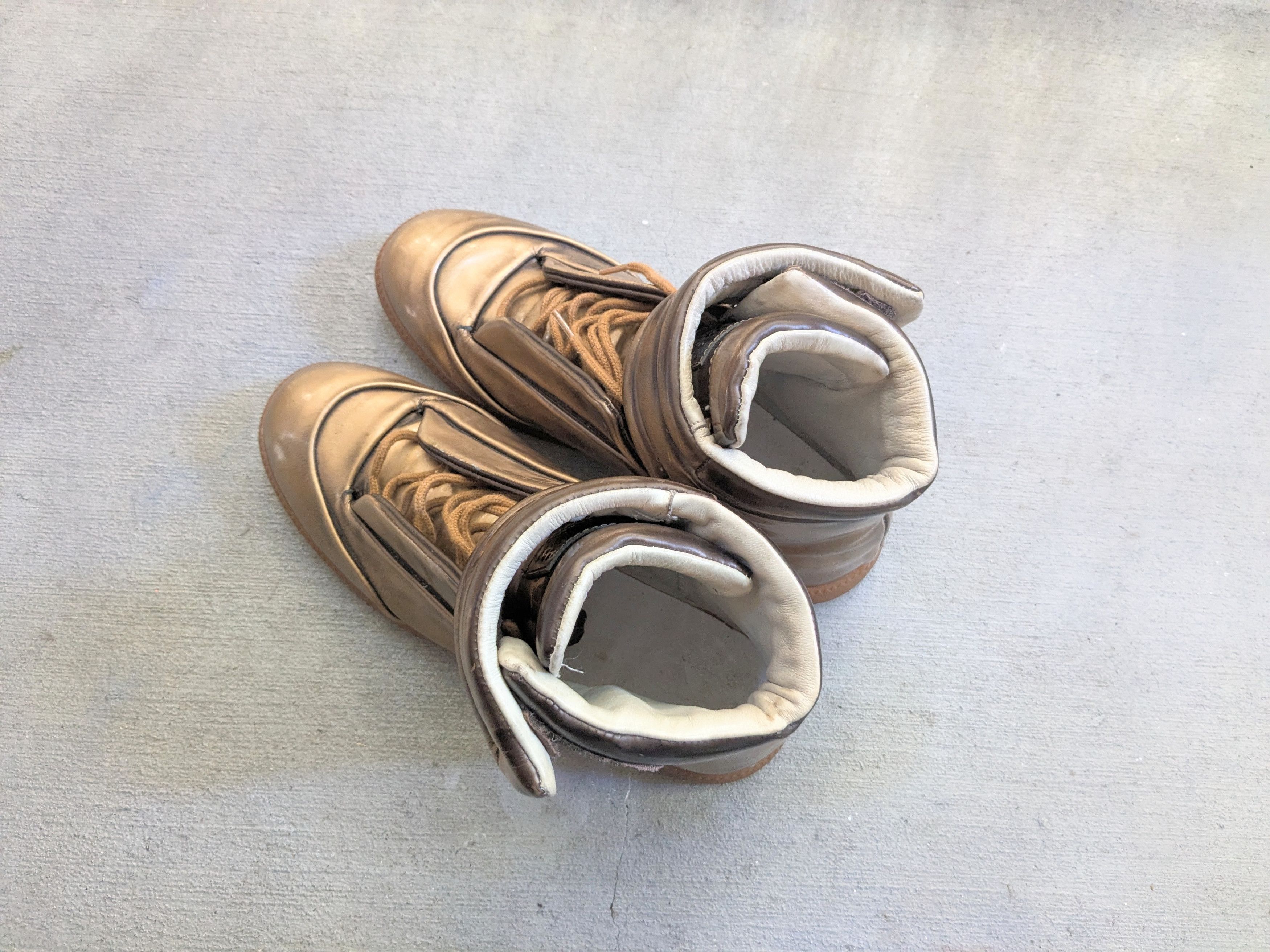 Maison Margiela Maison Margiela Future Gold 10 43 High Tops Leather Gum Size US 10 / EU 43 - 18 Thumbnail