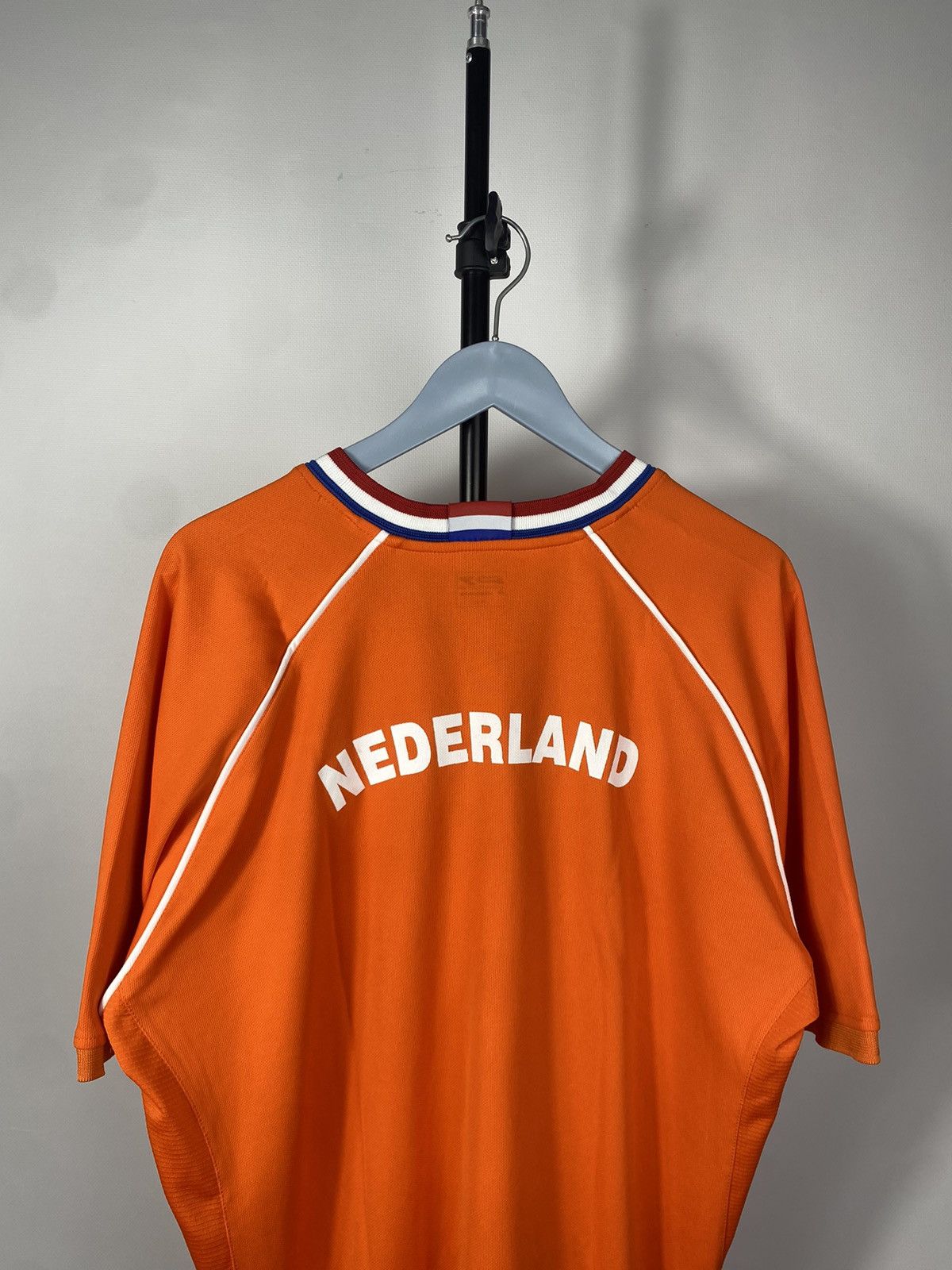 Nike × Vintage Vintage 00s Nederland Logo Home Football T Shirt Size US XL / EU 56 / 4 - 6 Thumbnail