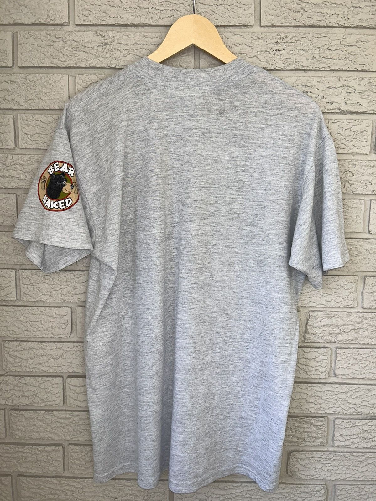 Vintage Vintage Funny Camping Animal T Shirt Size US L / EU 52-54 / 3 - 6 Thumbnail