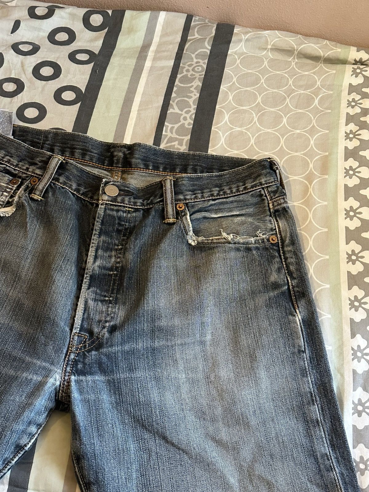 Levi's × Levi's Vintage Clothing × Vintage Levi’s vintage jeans W32 L33 Size US 32 / EU 48 - 4 Thumbnail