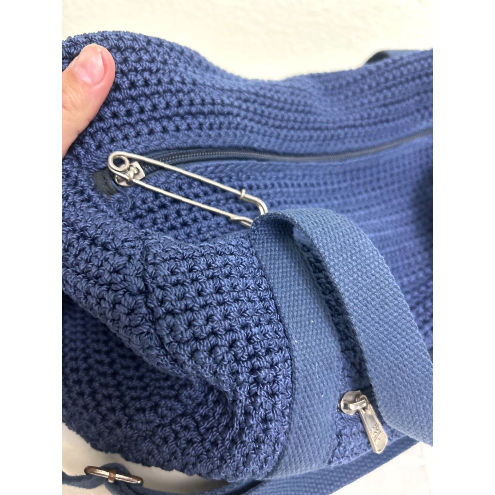 The Sak The Sak Navy Blue Knit Small Duffle Bag Tap Handles Strap Womens Duffle Bag 13x8x8 Cotton Knit Navy Small Size ONE SIZE - 6 Thumbnail