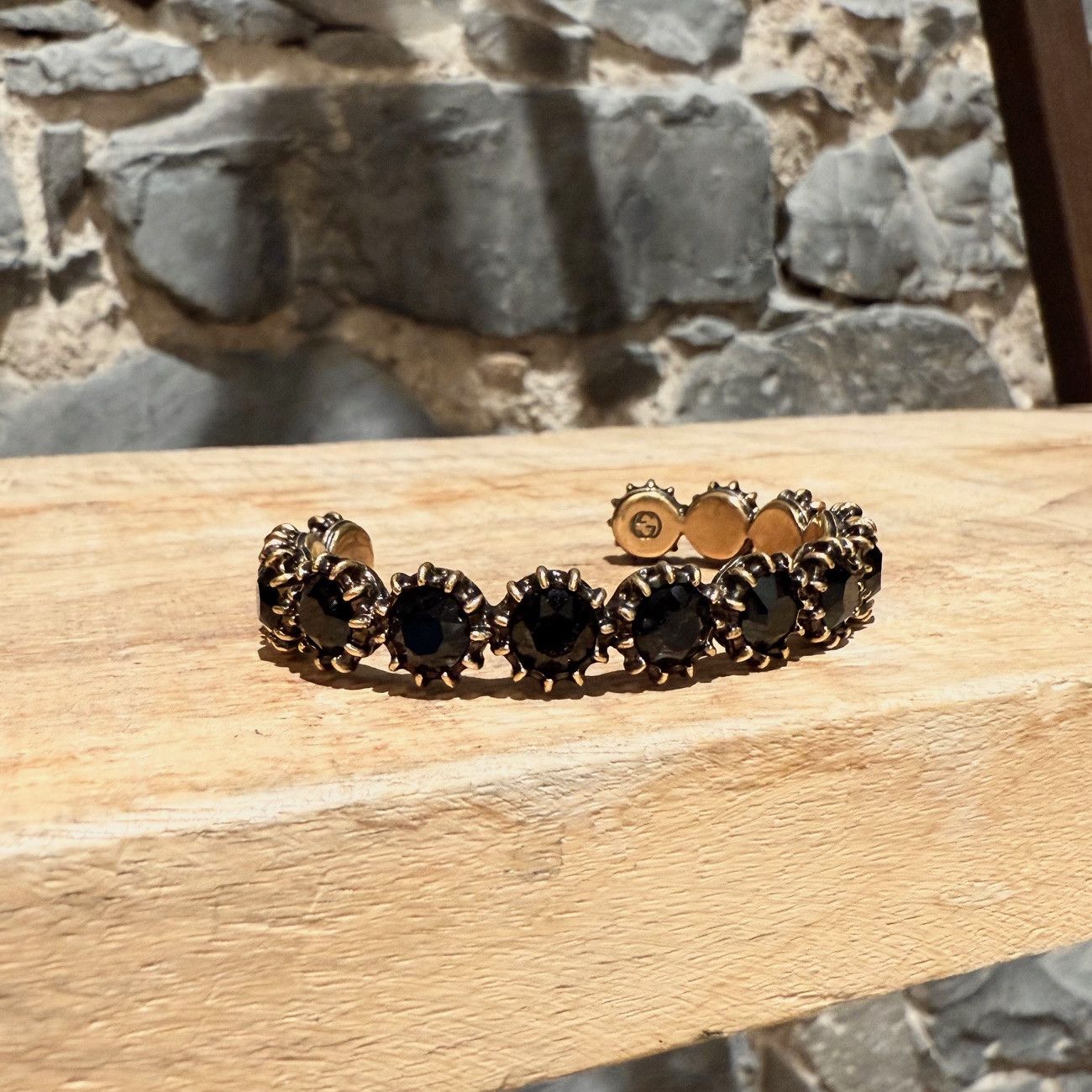 Gucci Gucci Crystal Black Stones Cuff Feline Bracelet - Size 16 Size ONE SIZE - 2 Thumbnail