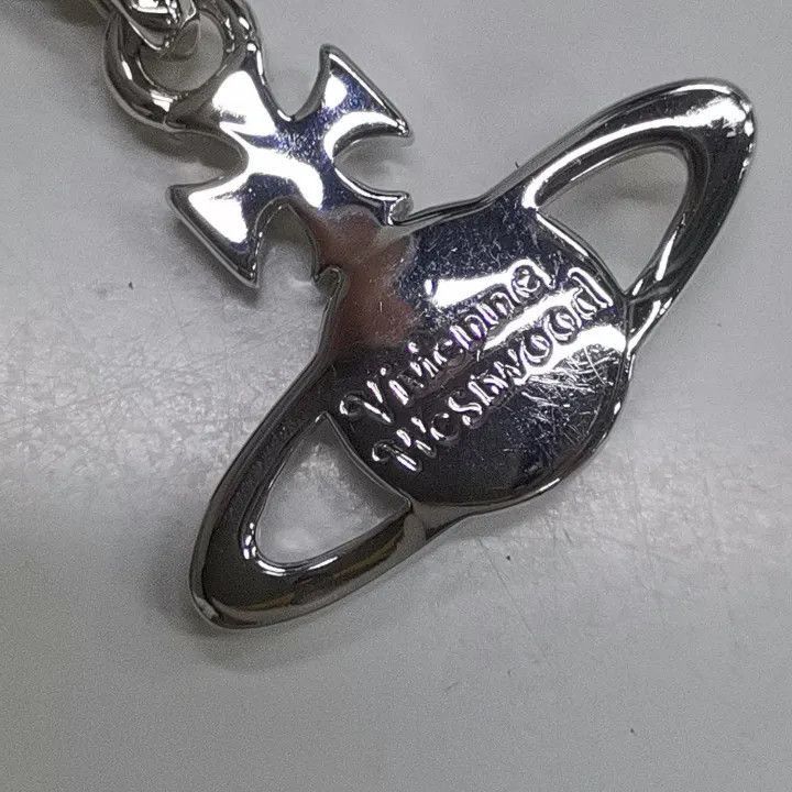 Vivienne Westwood Vivienne Westwood Brass Saturn Necklace in Silver Size ONE SIZE - 5 Thumbnail