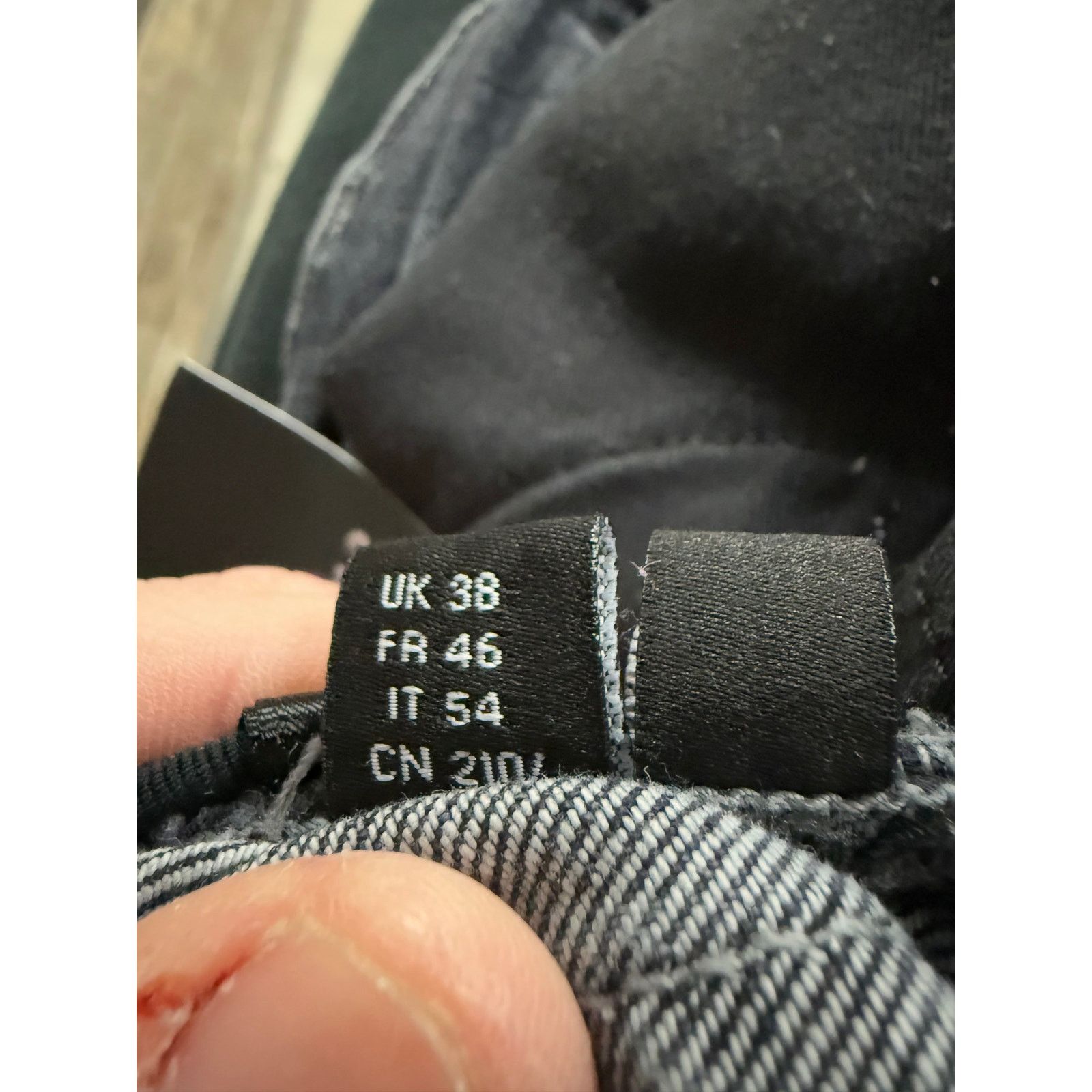 Amiri Amiri Plain Thrasher Grey Used 36 Size US 36 / EU 52 - 7 Thumbnail