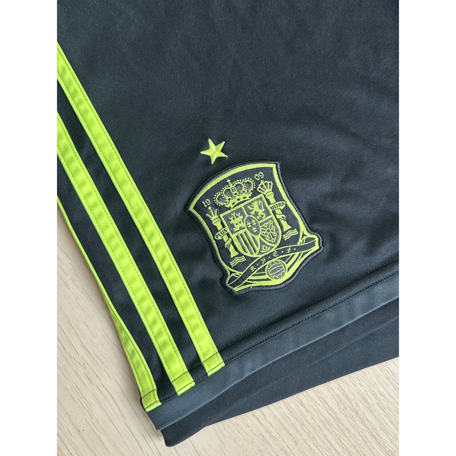 Adidas Adidas 2014 Spain World Cup Away Short - Size M Size US 32 / EU 48 - 3 Thumbnail
