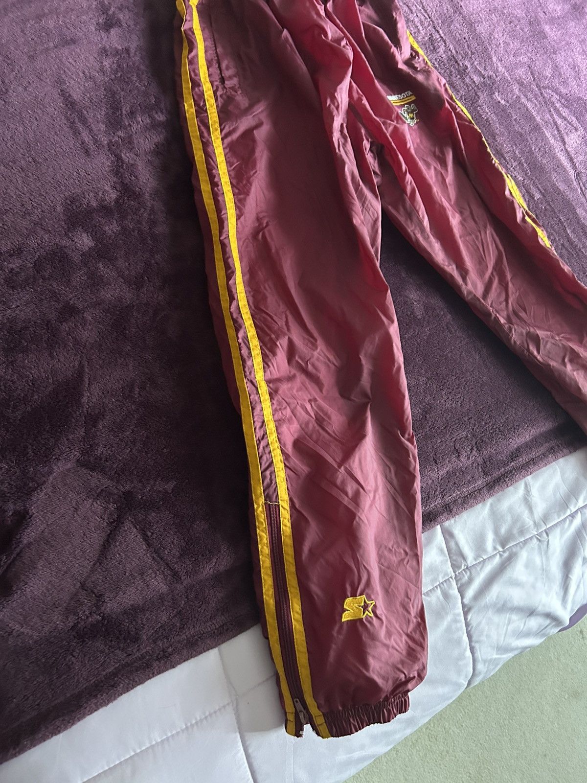 Starter Vintage 90s Minnesota Golden Gophers Starter Track Pants M Size US 32 / EU 48 - 4 Thumbnail