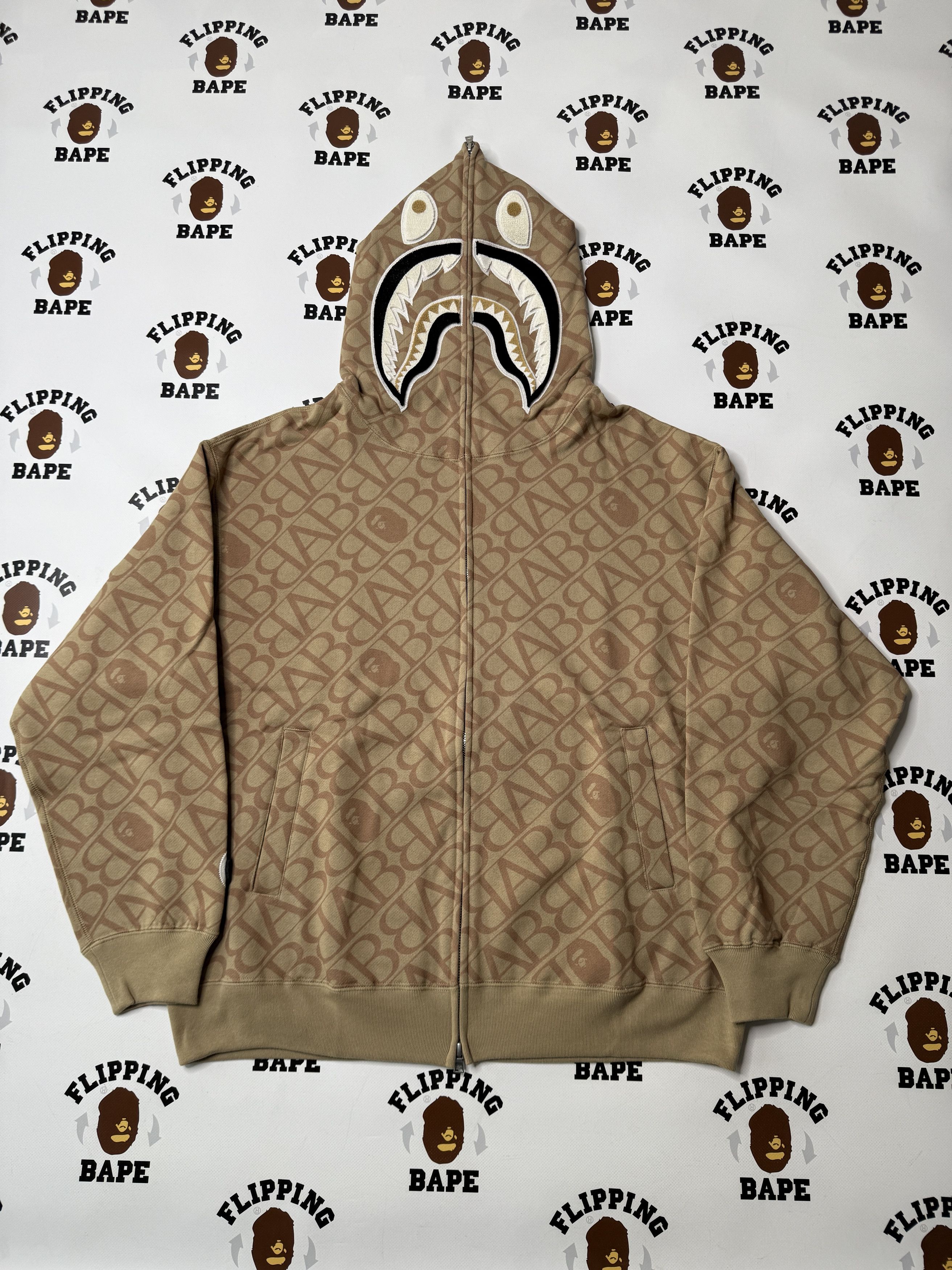 美品★ベイプ　ALBUM MONOGRAM SHARK HOODIE サイズM BAPE ALBUM MONOGRAM Shark full zip hoodie A Bathing Ape Size S | eBay