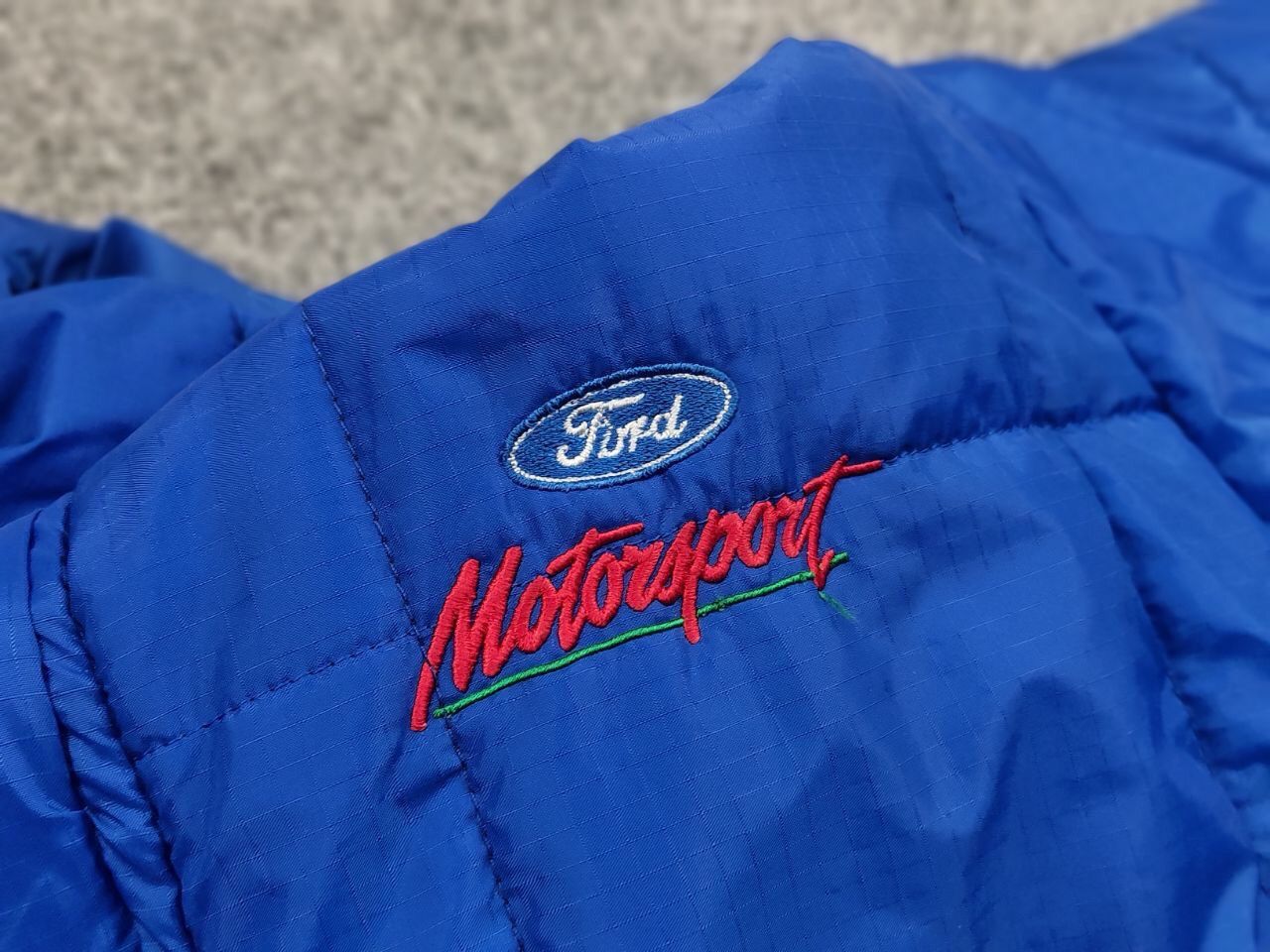 Vintage Vintage 90's Ford Motorsport Racing Winter Blue Nylon Jacket Size US S / EU 44-46 / 1 - 19 Thumbnail