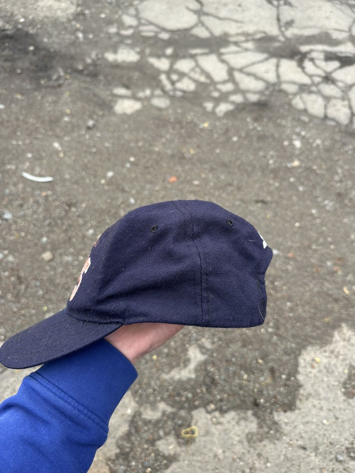Starter Vintage 90s Chicago Bear SnapBack Wool Cap NFL Starter Size ONE SIZE - 4 Thumbnail