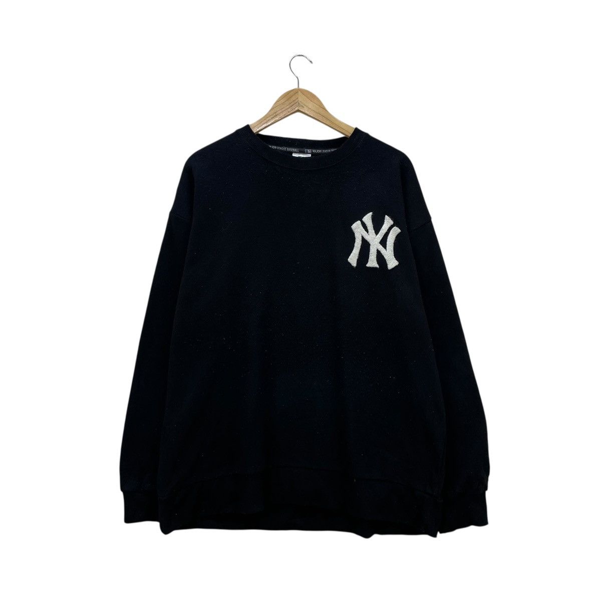 MLB 💥Vintage MLB New York Logo Crewneck Sweatshirt Size US M / EU 48-50 / 2 - 1 Thumbnail