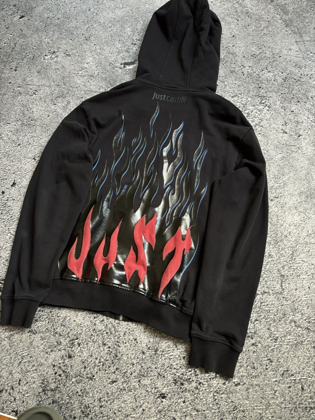 Just Cavalli archive just cavalli rare flames zip up hoodie L Size US L / EU 52-54 / 3 - 9 Thumbnail