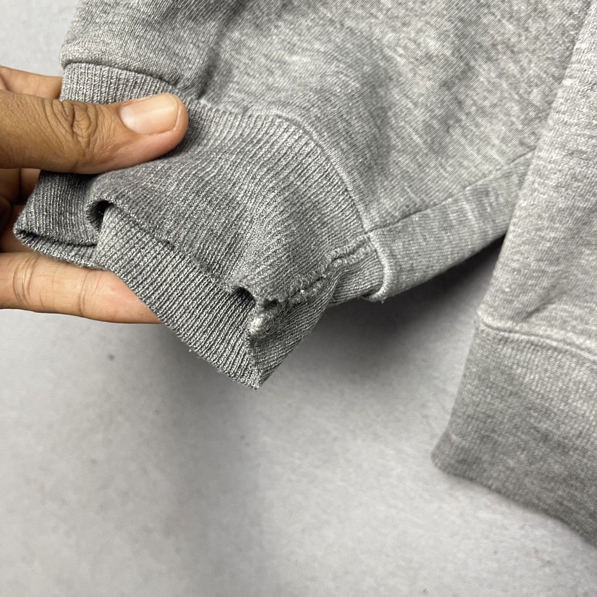 Russell Athletic Vintage 1990s Russell Athletic Crewneck USA Made Grey Size US XL / EU 56 / 4 - 7 Thumbnail