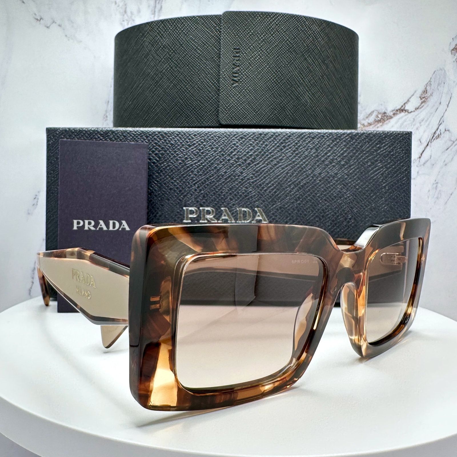 Prada New PRADA Sunglasses Brown Beige Caramel Gold Symbole Size ONE SIZE - 1 Thumbnail