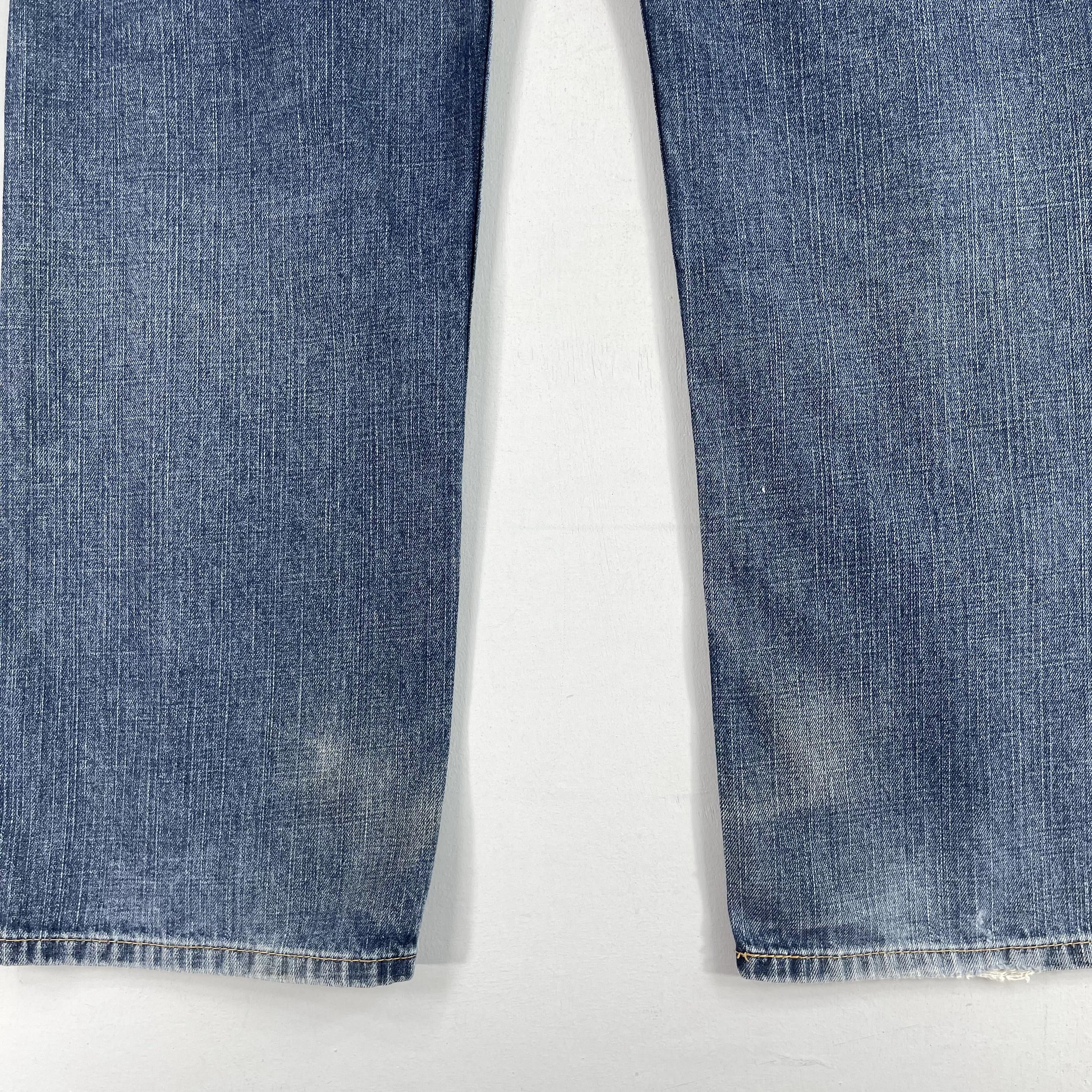 Levi's × Vintage W35 L31 Vintage Levis 569 Distressed Medium Washed Jeans Size US 35 - 12 Thumbnail
