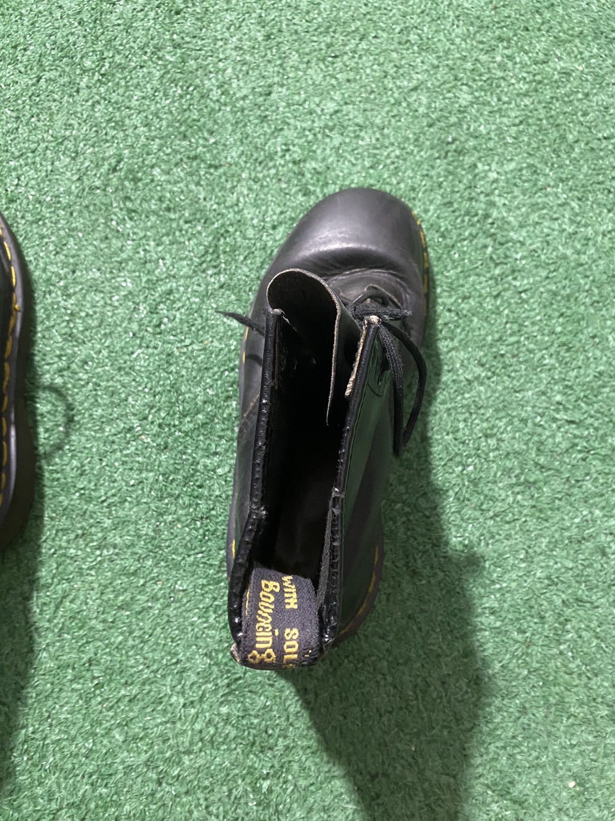 Dr. Martens Dr Martens leather shoes Size US 7 / EU 40 - 10 Thumbnail