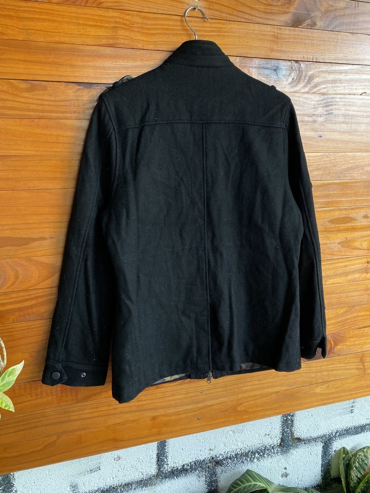 Japanese Brand Vintage Military-Style Black Wool Jacket with Camo Lining Size US M / EU 48-50 / 2 - 19 Thumbnail
