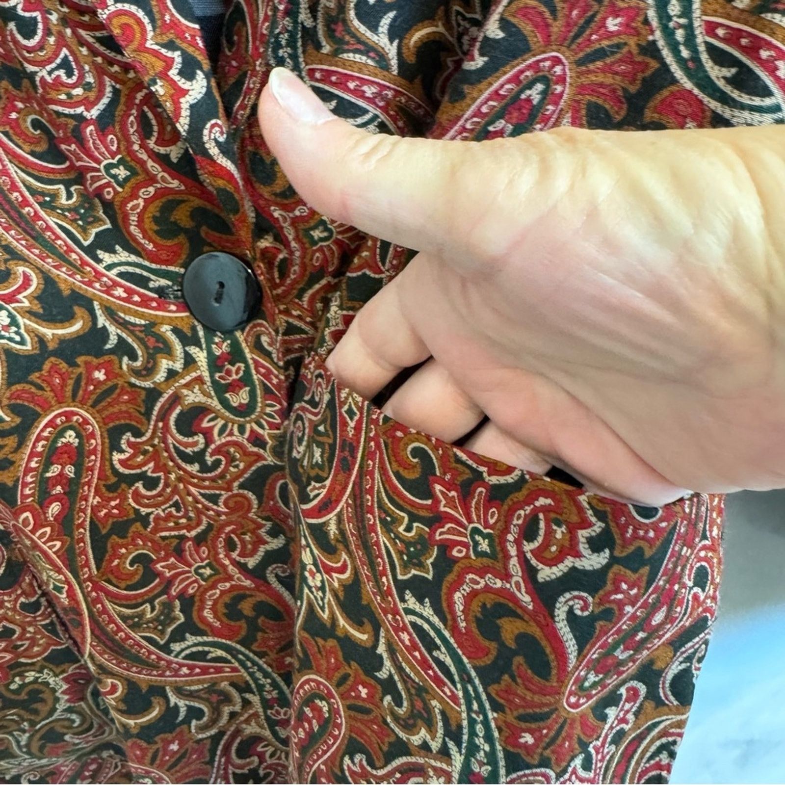 Vintage Vintage Rust Black Paisley Satin Cuff Button Blazer Womens S Size S / US 4 / IT 40 - 15 Thumbnail