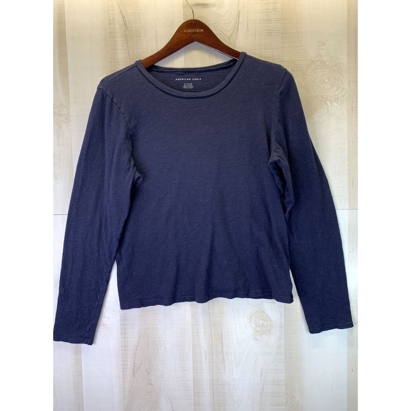 American Eagle Outfitters VINTAGE? No. American Eagle Women’s XL Blue Basic Long Sleeve Shirt Womens XL Blue Basic Long Sleeve American Eagle Outfitters Shirt Size XL / US 12-14 / IT 48-50 - 2 Thumbnail