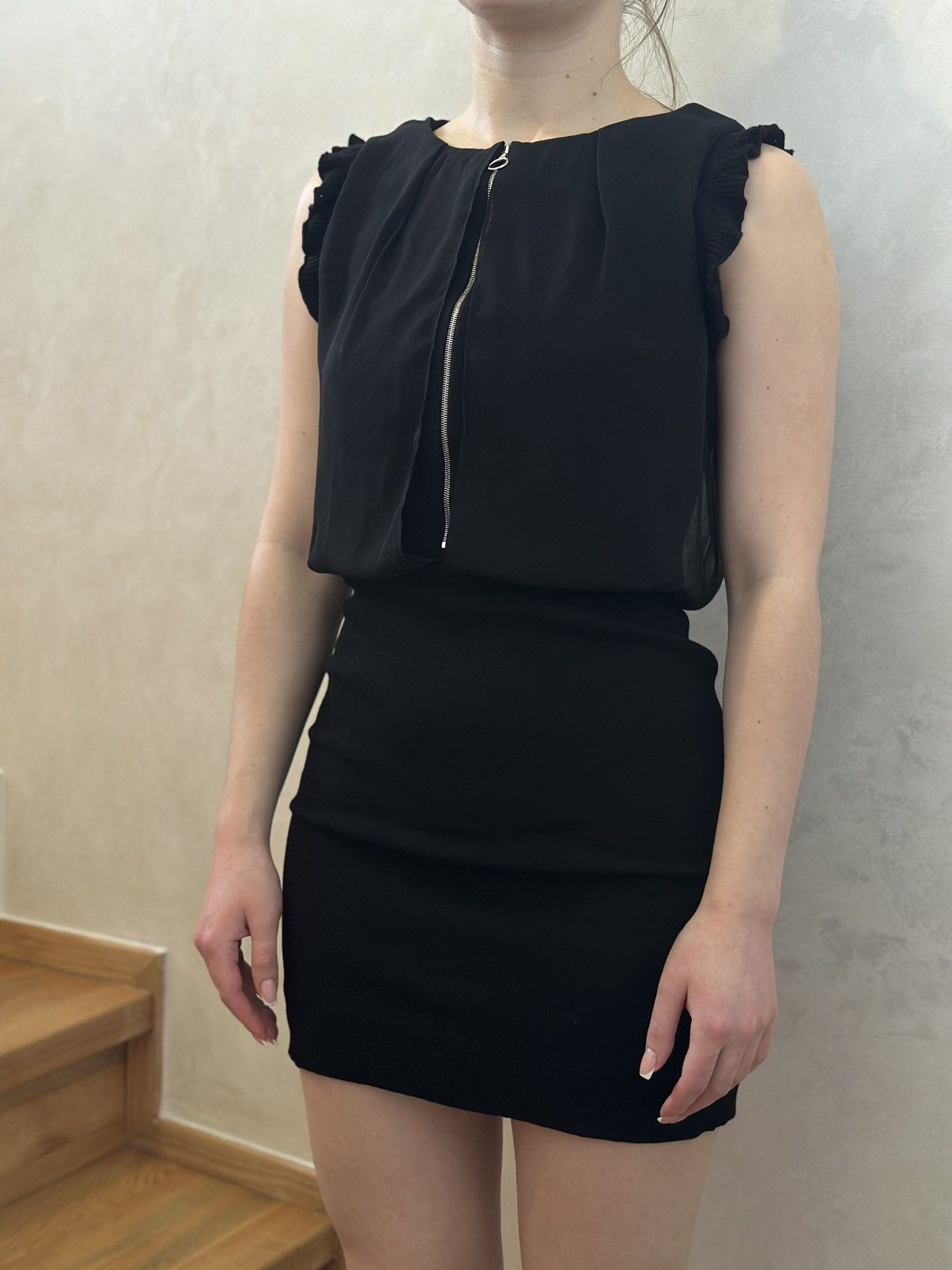 Sandro SANDRO Viscose Crepe Exposed Zipper Flutter Sleeve Dress Size S / US 4 / IT 40 - 1 Thumbnail