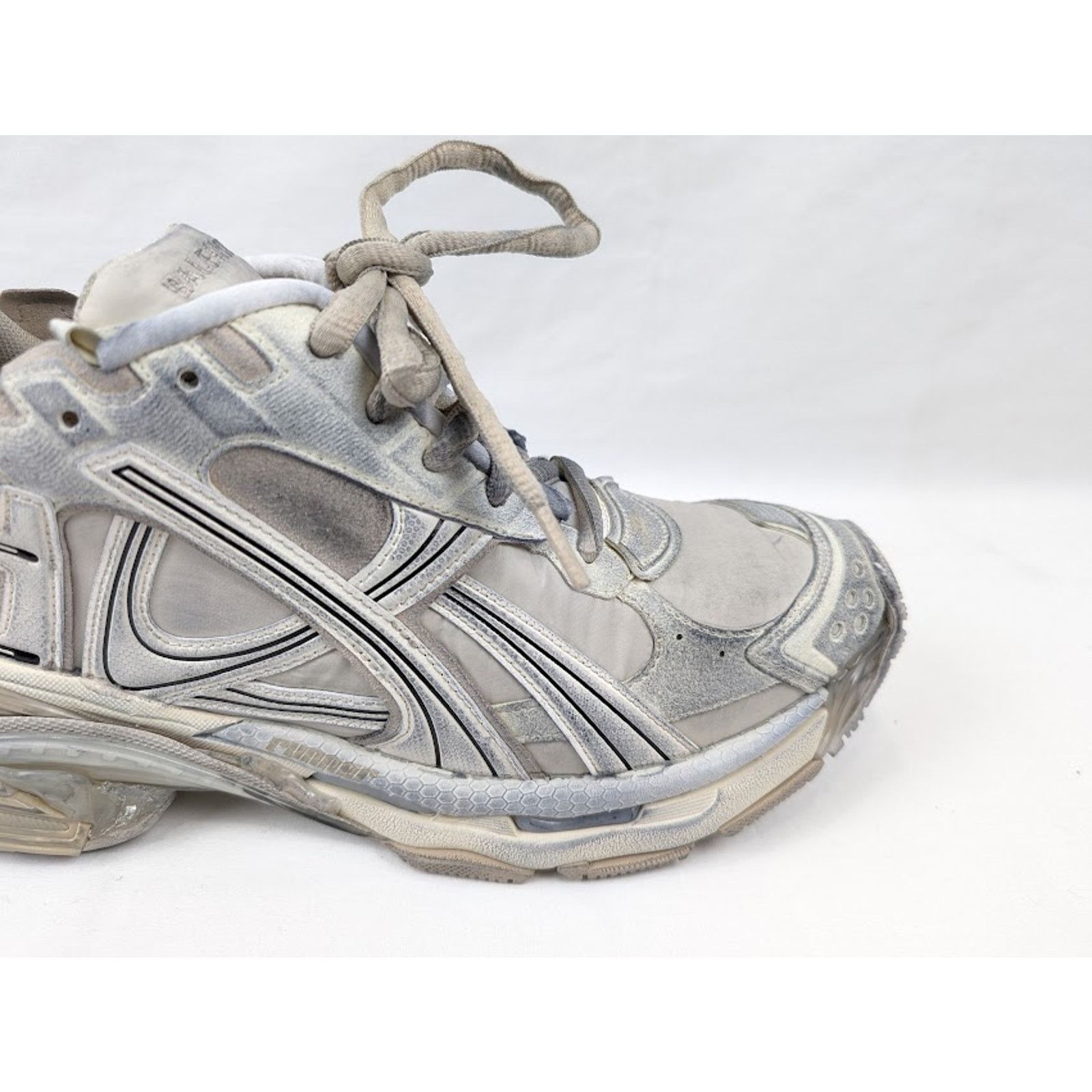 Balenciaga o1rshd1 Nylon/Suede/Mesh/w Runners in Beige Size US 12 / EU 45 - 3 Thumbnail