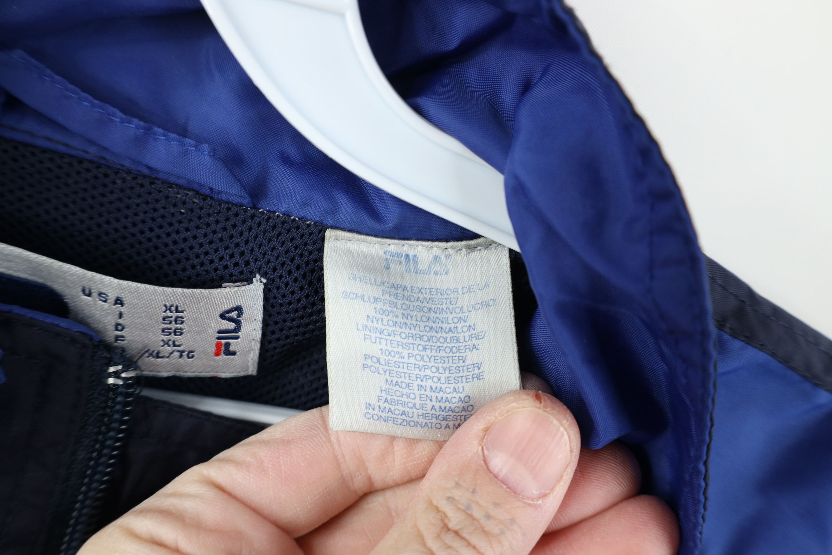 Fila Vintage 90s Fila Block Full Zip Windbreaker Jacket Blue Size US XL / EU 56 / 4 - 10 Thumbnail