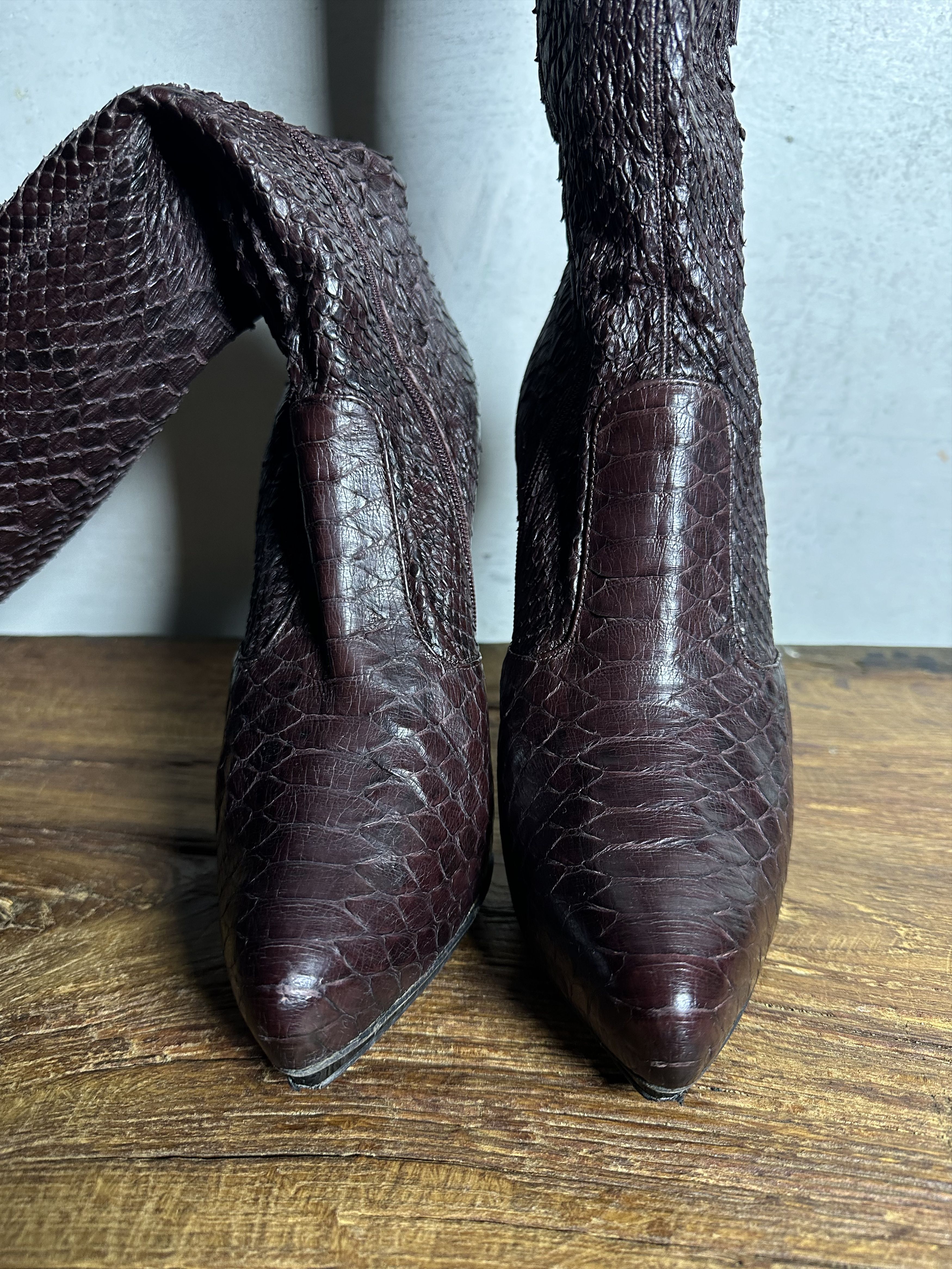 Le Silla Le Silla Python Burdundy Heeled Boots Size US 8 / IT 38 - 6 Thumbnail