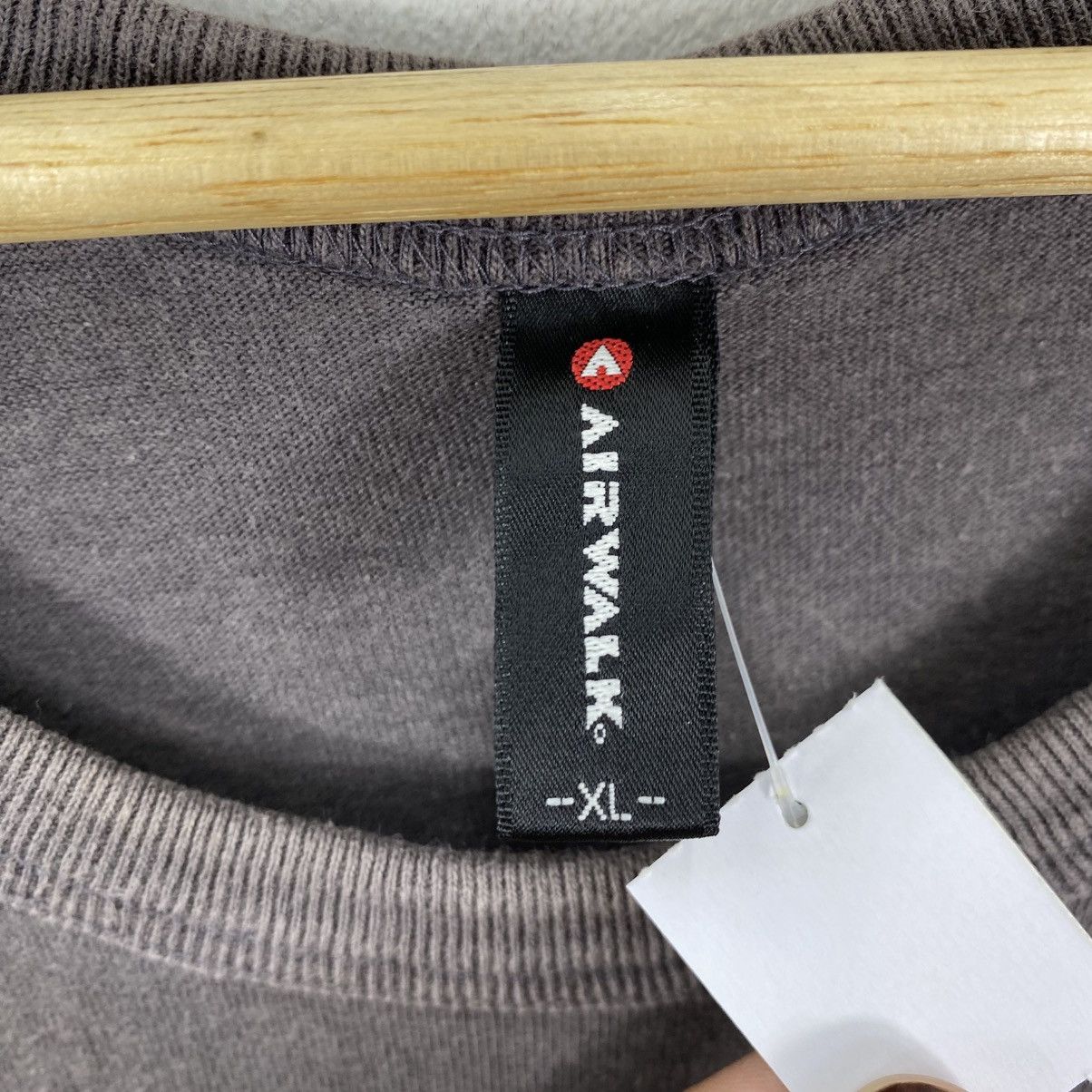 Airwalk Vintage Airwalk Board Wear Tank Top XL Gray Y2K Skate Grunge Size US XL / EU 56 / 4 - 6 Thumbnail