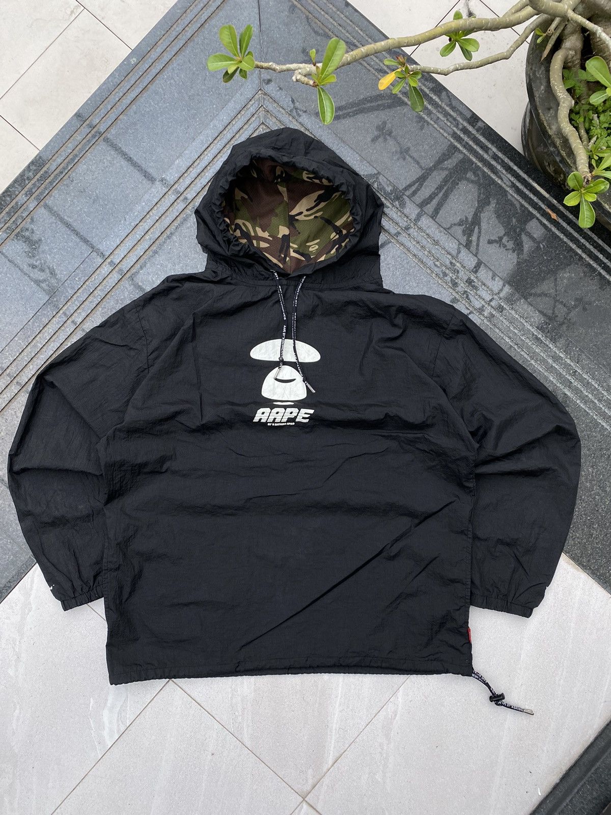 Aape AAPE RARE MULTI LOGO BIG RETRO NYLON JACKEY Size US L / EU 52-54 / 3 - 1 Thumbnail