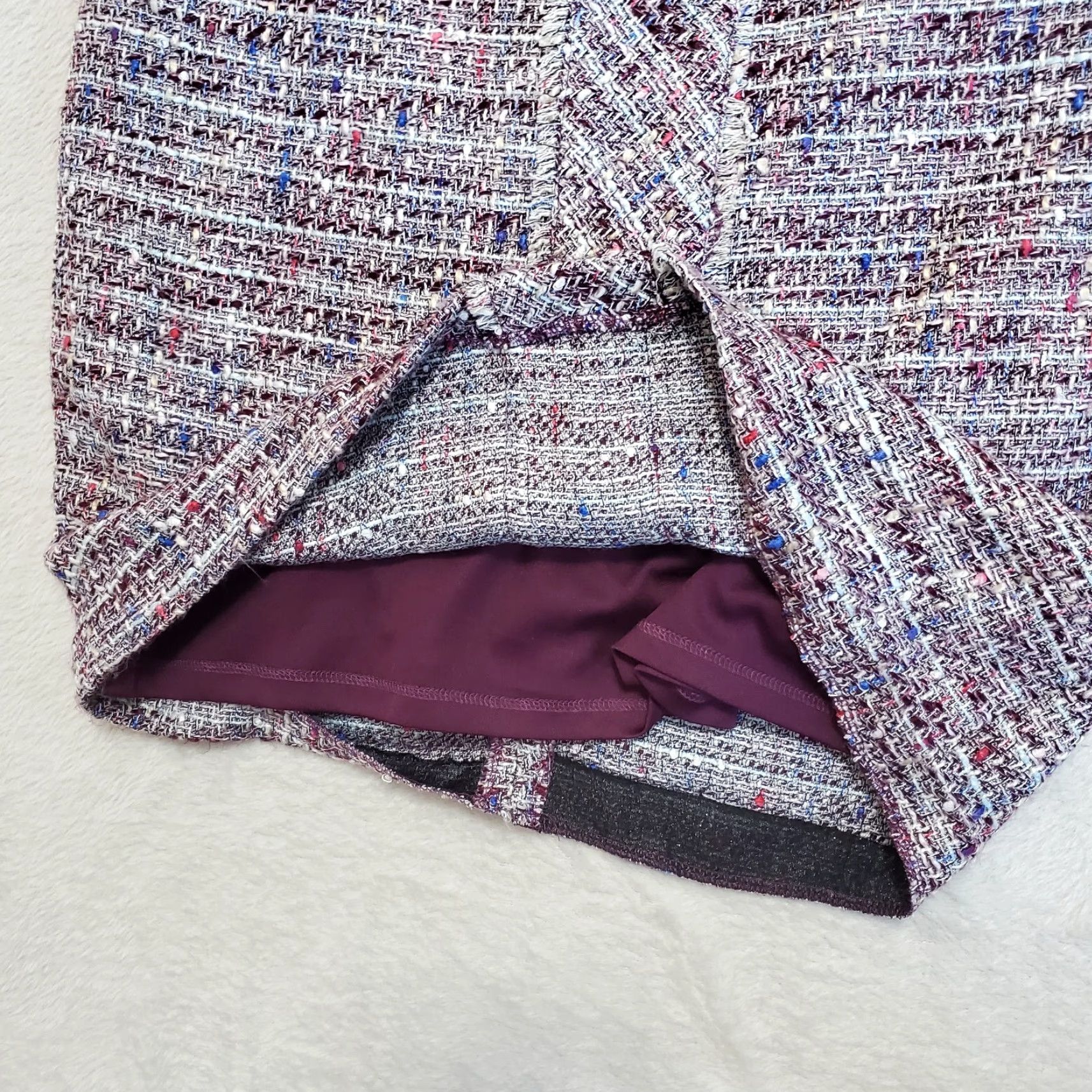 Karl Lagerfeld Karl Lagerfeld Dress Women 2 Purple Fringe Tweed Sheath Knee Length Zipper Back Lined Cap Sleeve V-Neck Size XS / US 0-2 / IT 36-38 - 6 Thumbnail