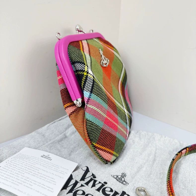 Vivienne Westwood Vivienne Westwood size os Grainy armpit bag Size ONE SIZE - 4 Thumbnail