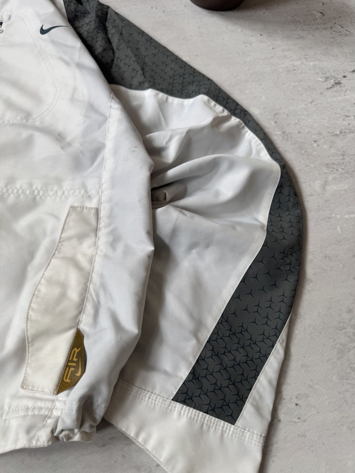 Nike × Vintage NIKE AIR MAX VINTAGE BASIC LOGO OVERSIZE BAGGY LIGHT JACKET Size US S / EU 44-46 / 1 - 5 Thumbnail
