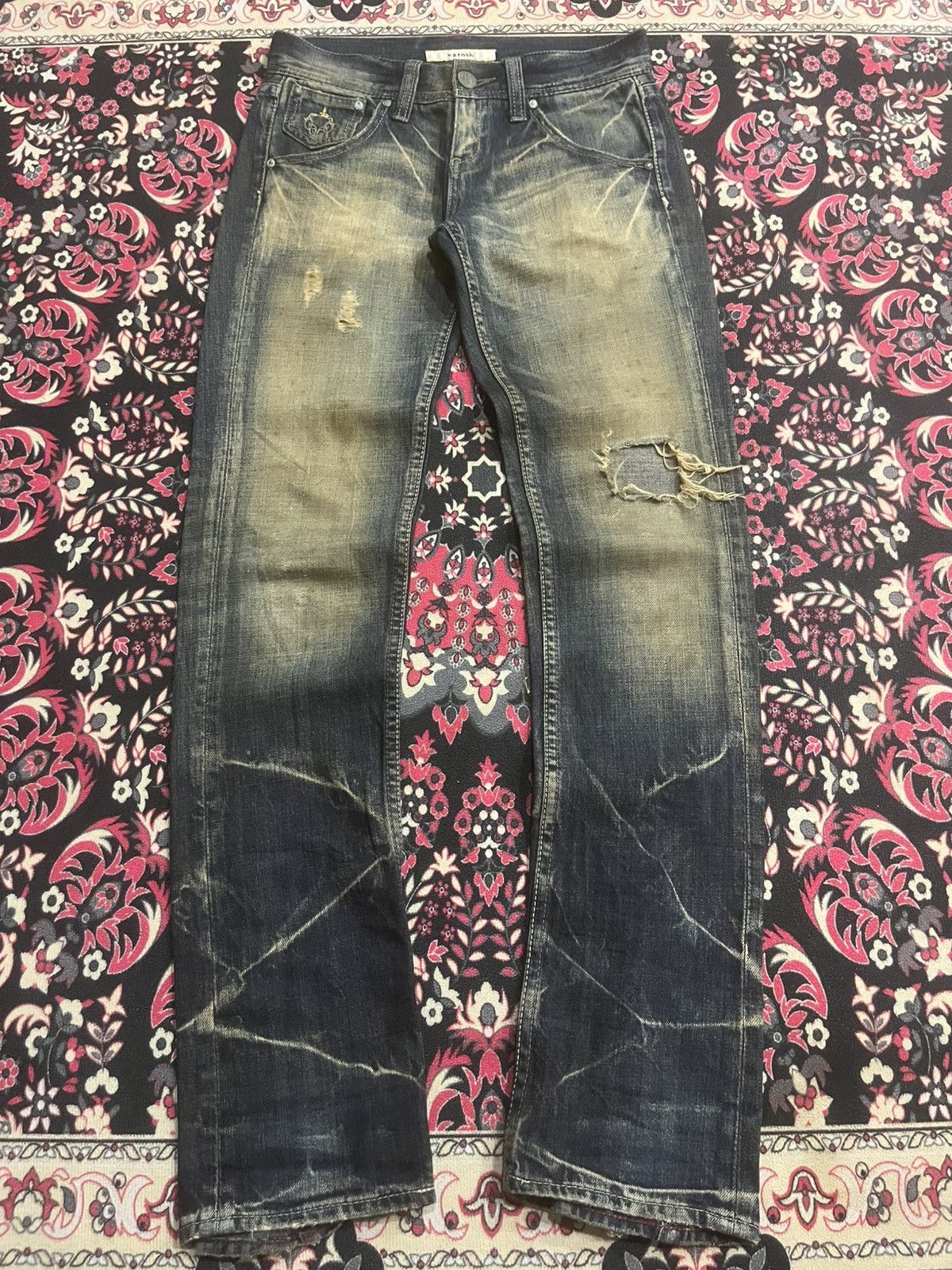 Undercover Varosh Blowout Distressed Mud Whisker Washed Zipper Leg Jean Size US 29 - 2 Thumbnail
