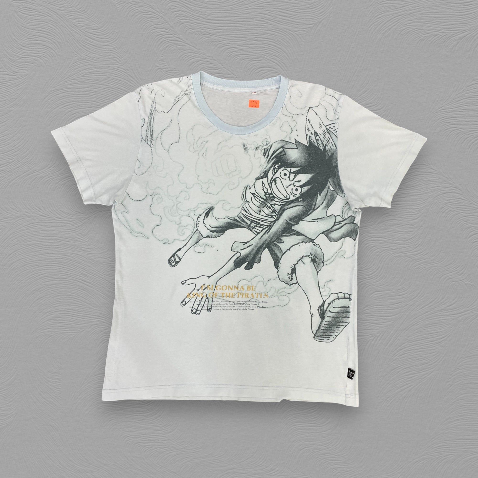 Anime Vintage Monkey D.Luffy Tshirt - K079 Size US M / EU 48-50 / 2 - 1 Thumbnail