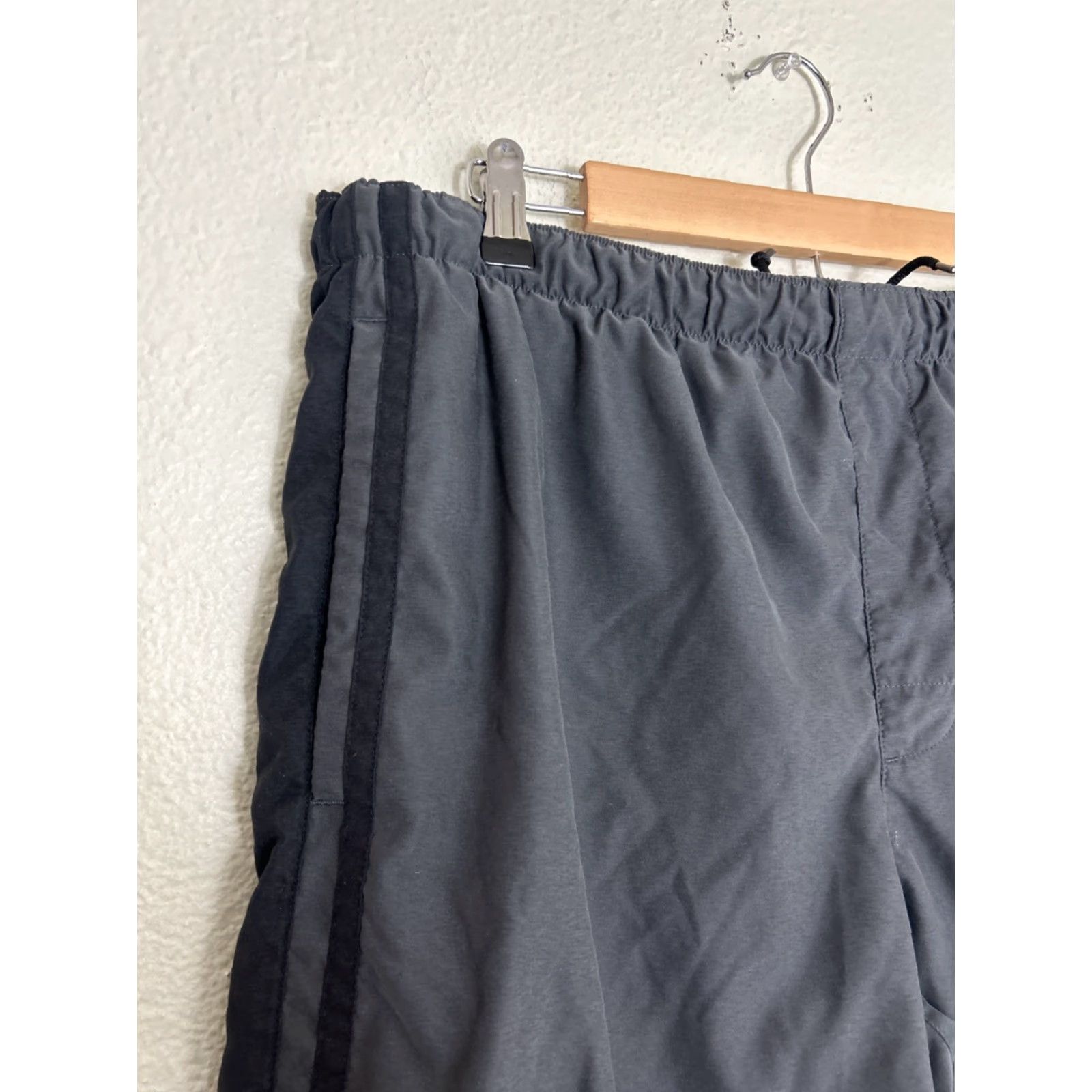 Nike VINTAGE Nike Mens Large Black Drawstring Cargo Lined Swim Trunks Trunks 36x12 Mens Size ONE SIZE - 3 Thumbnail