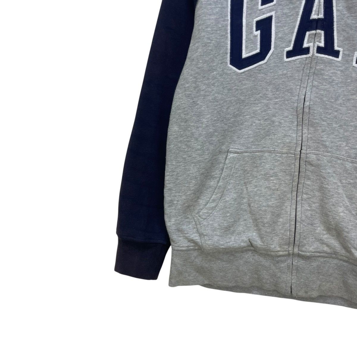 Gap 💥Vintage Gap Kids Spellout Logo Size US M / EU 48-50 / 2 - 4 Thumbnail