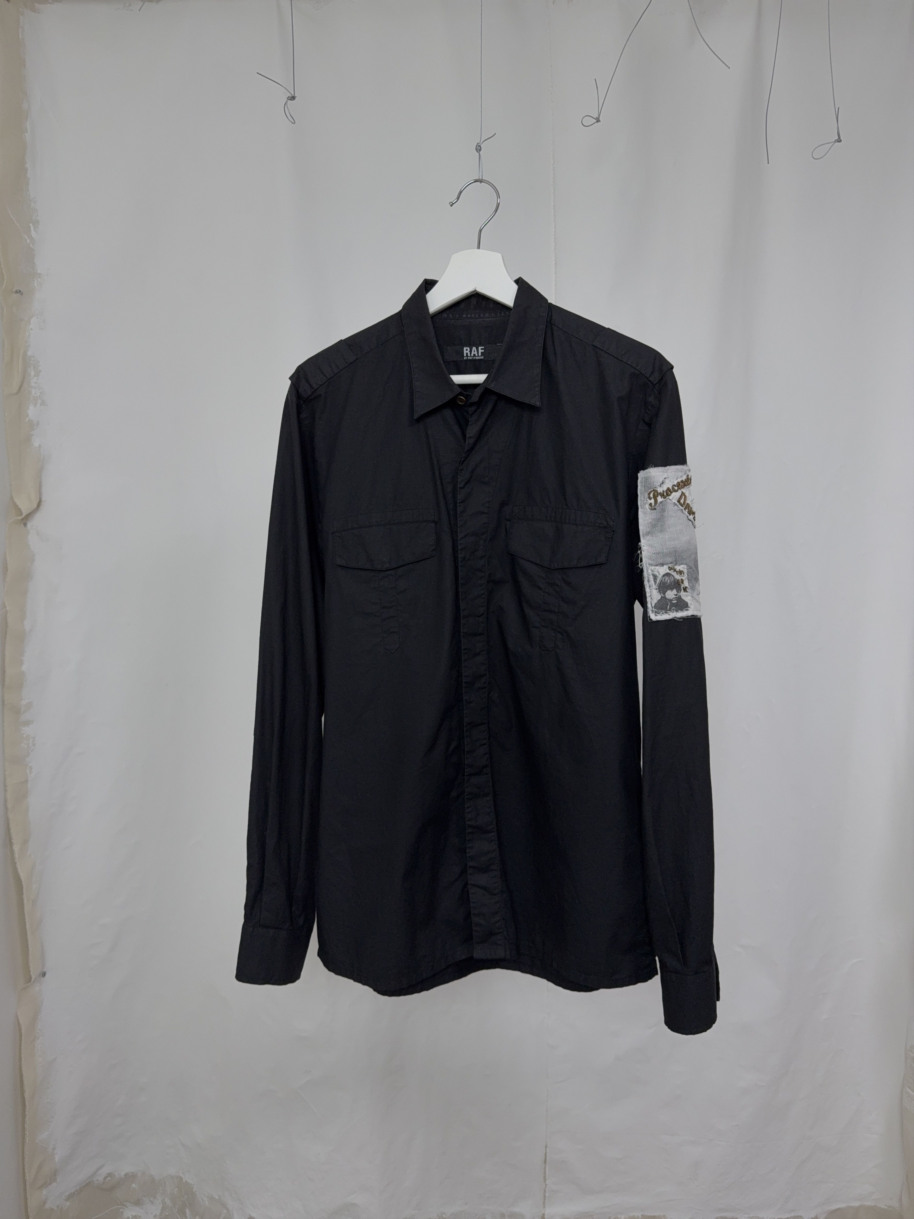 Raf by Raf Simons Raf by Rafsimons patched shirt 50 Size US M / EU 48-50 / 2 - 3 Thumbnail