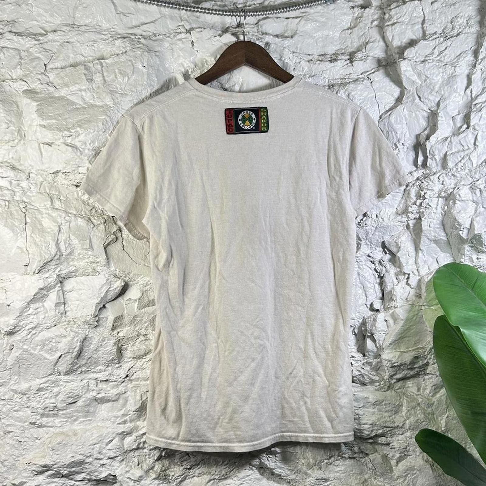Other Vtg Tupac Shakur Cross Colours Rap Tee Size Medium Size US M / EU 48-50 / 2 - 4 Thumbnail