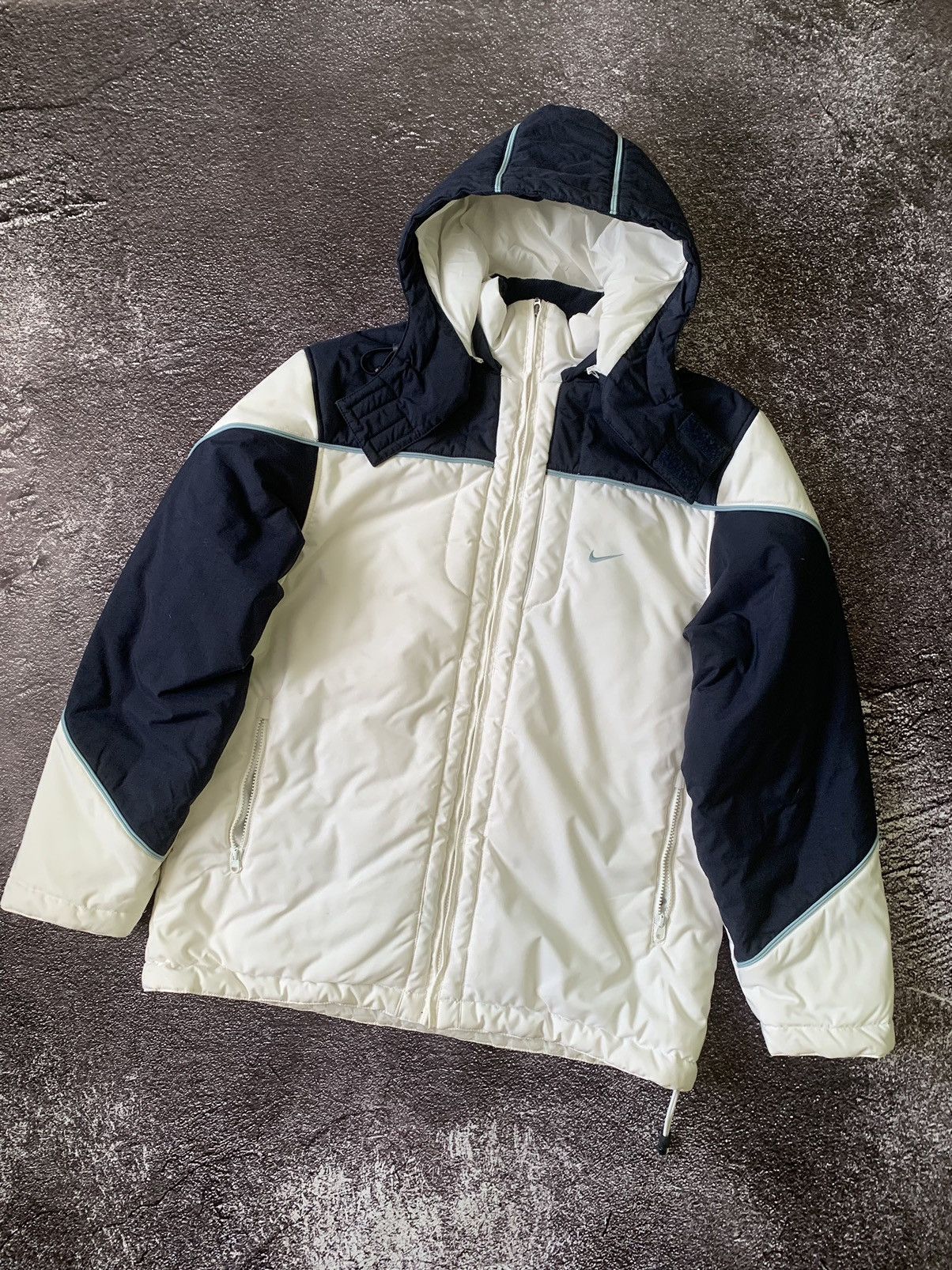 Nike Vintage Nike Y2K Winter Jacket White/Blue 90s Boxy Size US M / EU 48-50 / 2 - 2 Thumbnail