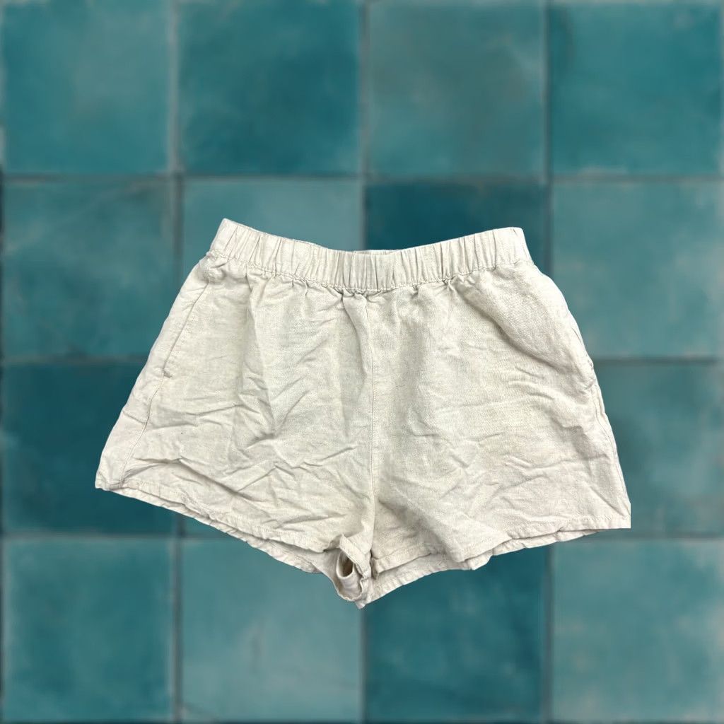 Rhythm Rhythm Classics Shorts Women's 6 Beige Linen Blend Pull On Hi Rise Elastic Waist Pockets Beach Fashion Size 28" / US 6 / IT 42 - 1 Thumbnail
