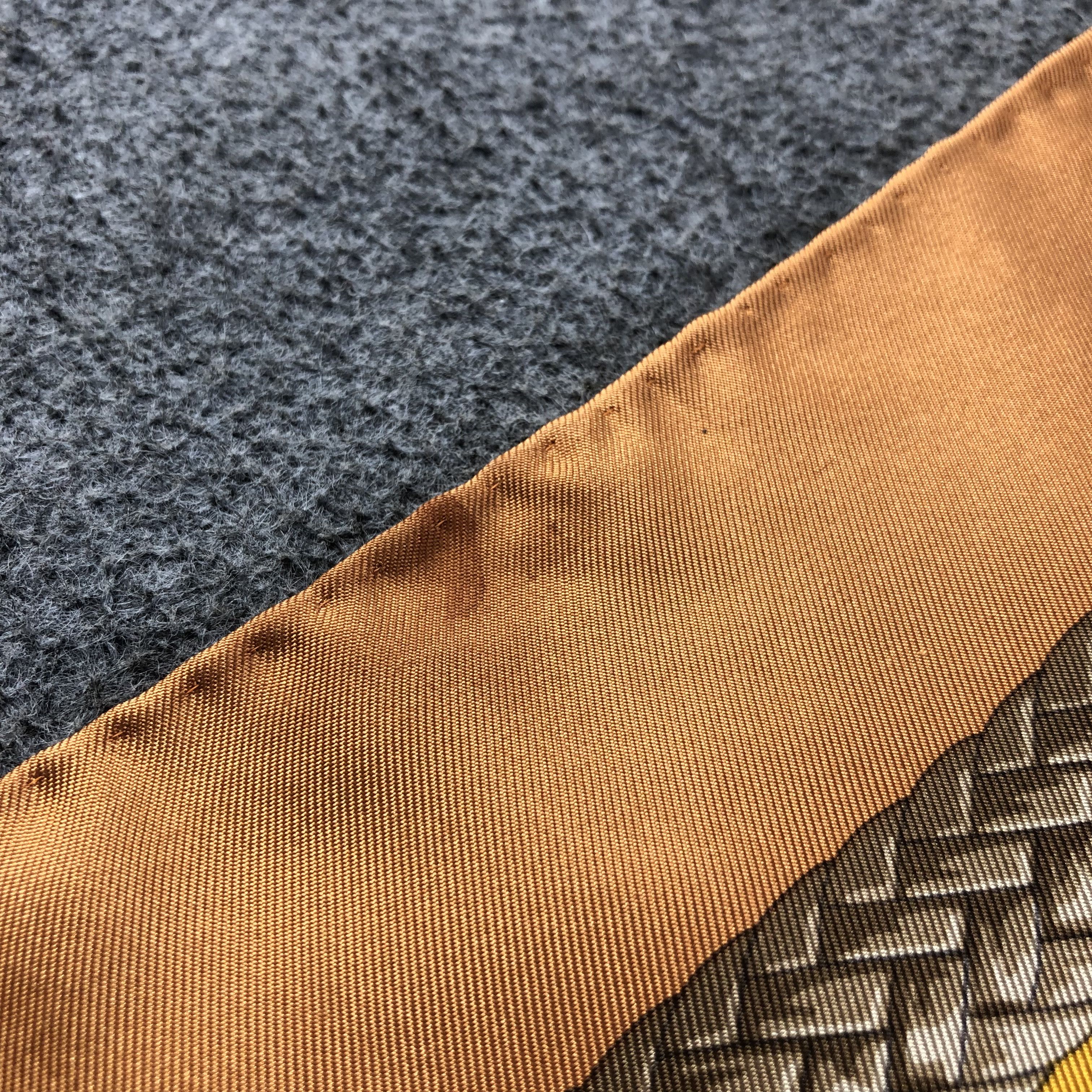 Trussardi Vintage Trussardi Luxury Baroque Silk Scarf M936 Size ONE SIZE - 9 Thumbnail