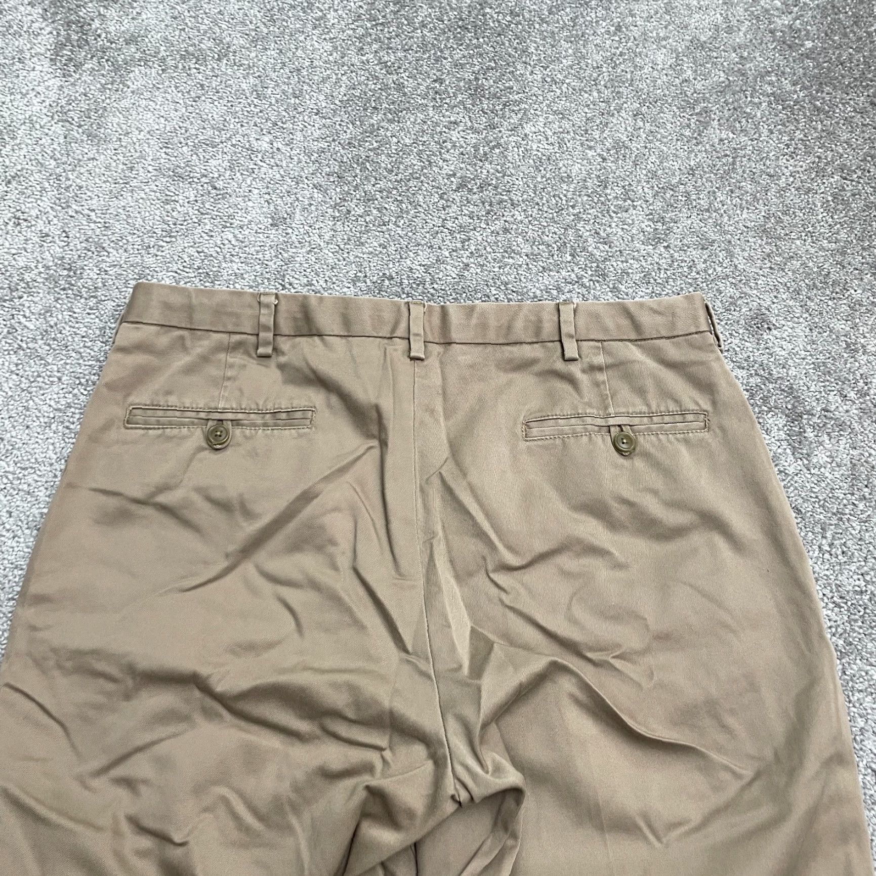 Jos. A. Bank Jos. A. Bank Pants Mens 35Wx32L Brown Tailored Fit Khakis Straight Leg Size US 35 - 3 Thumbnail