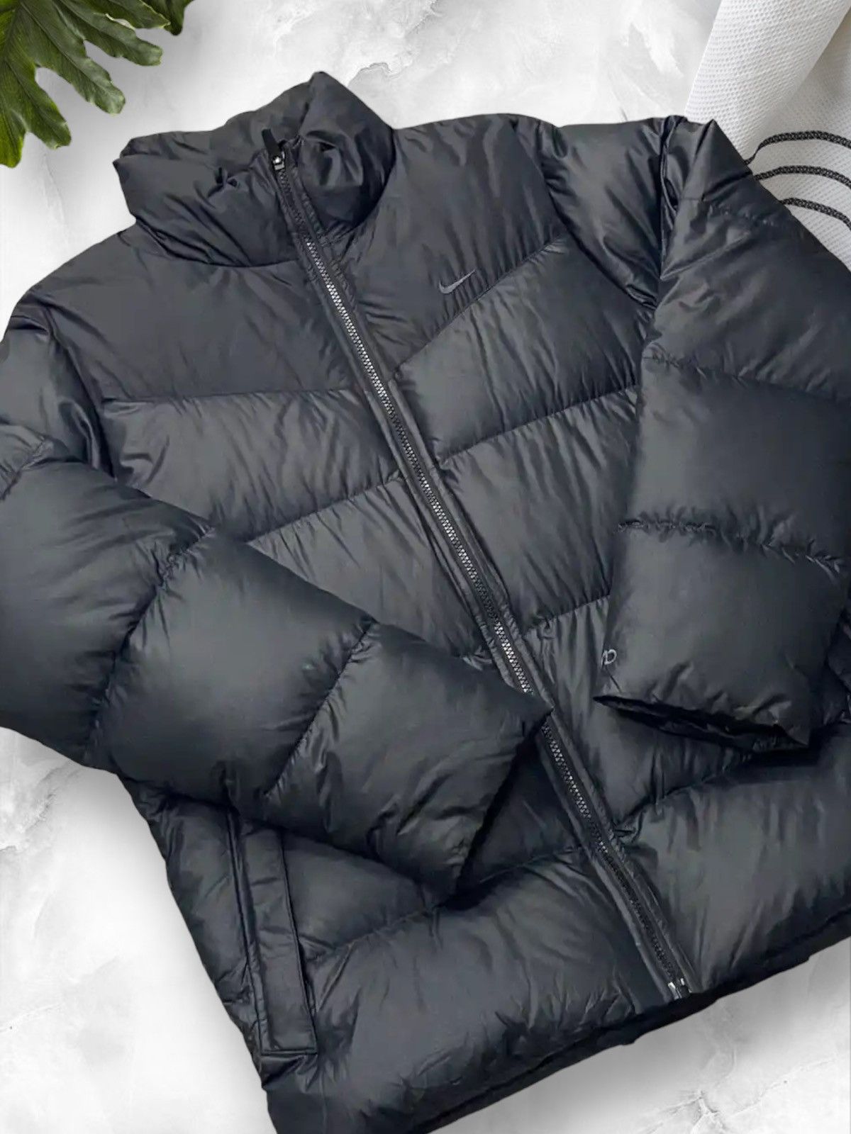 Nike Vintage Y2k Nike Nylon Drill Puffer Down Jacket Size US M / EU 48-50 / 2 - 3 Thumbnail
